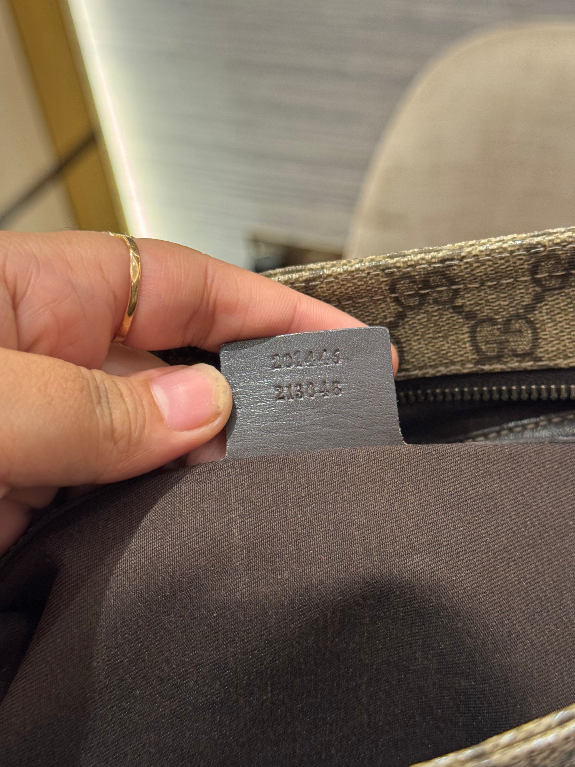 Gucci Mesenger Monogram