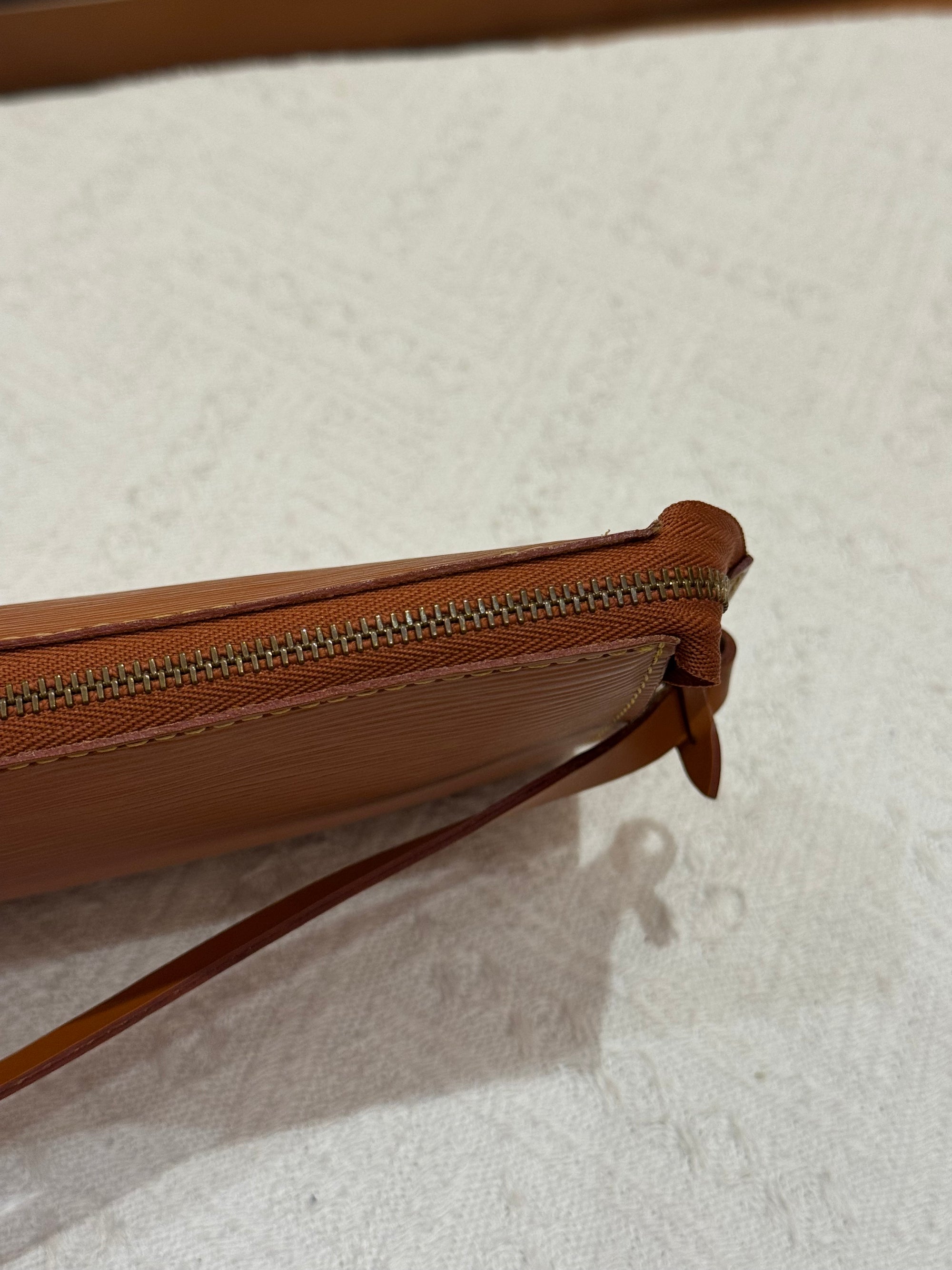 Louis Vuitton Pouchette Epi Leather Gold