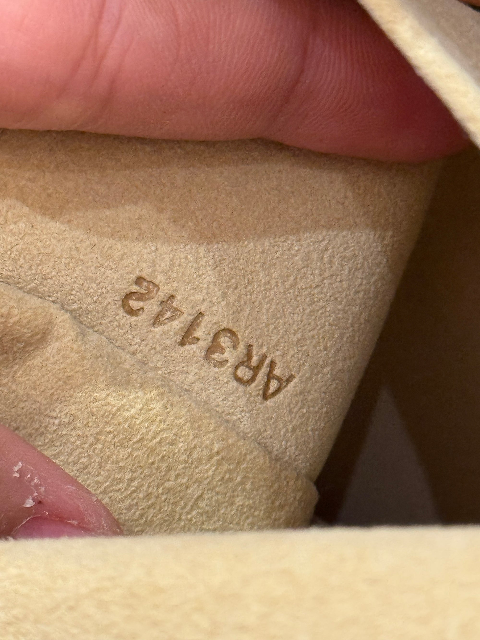 Louis Vuitton Retiro GM Monogram