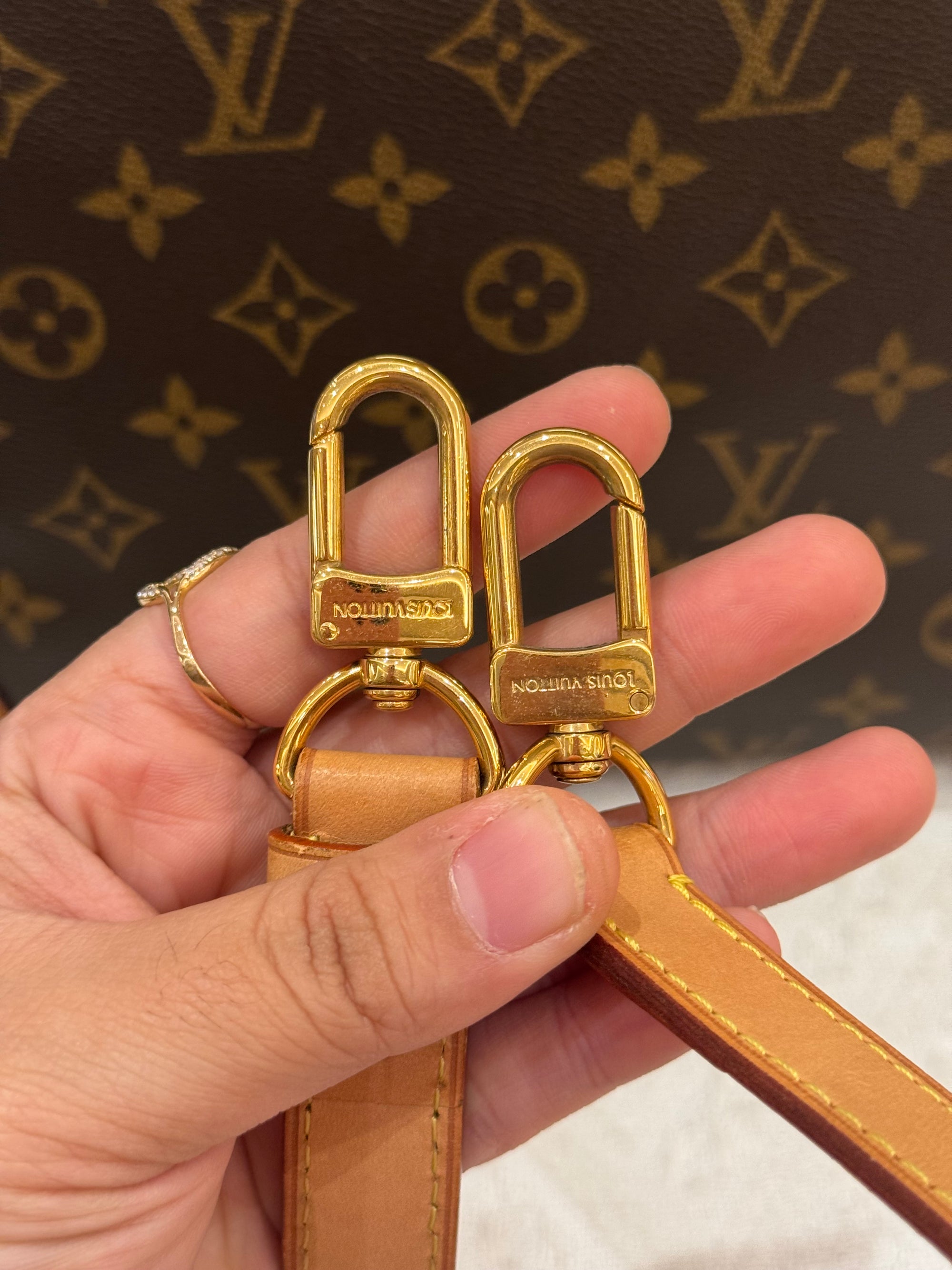 Louis Vuitton Retiro GM Monogram