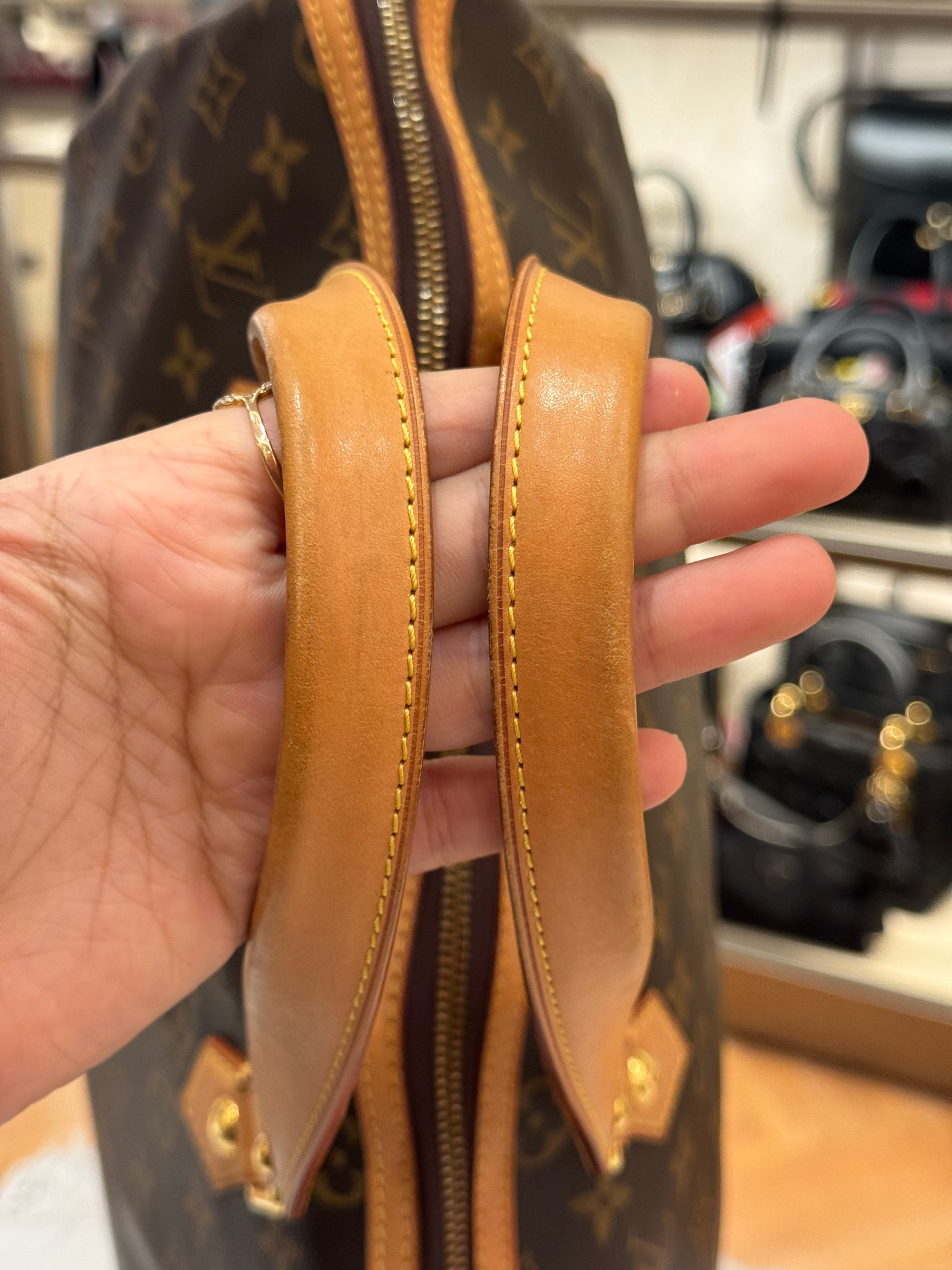 Louis Vuitton Retiro GM Monogram