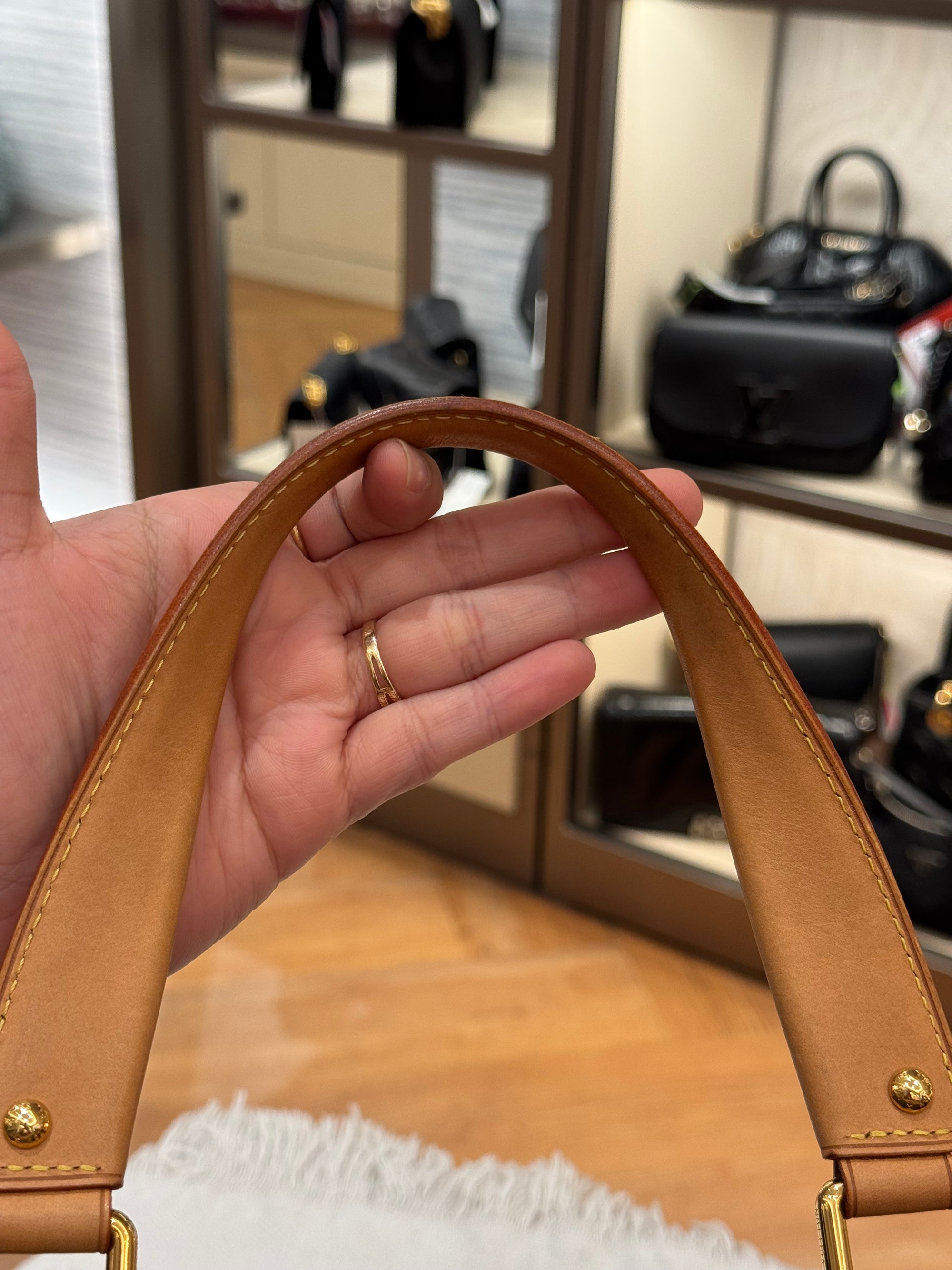 Louis Vuitton Retiro GM Monogram