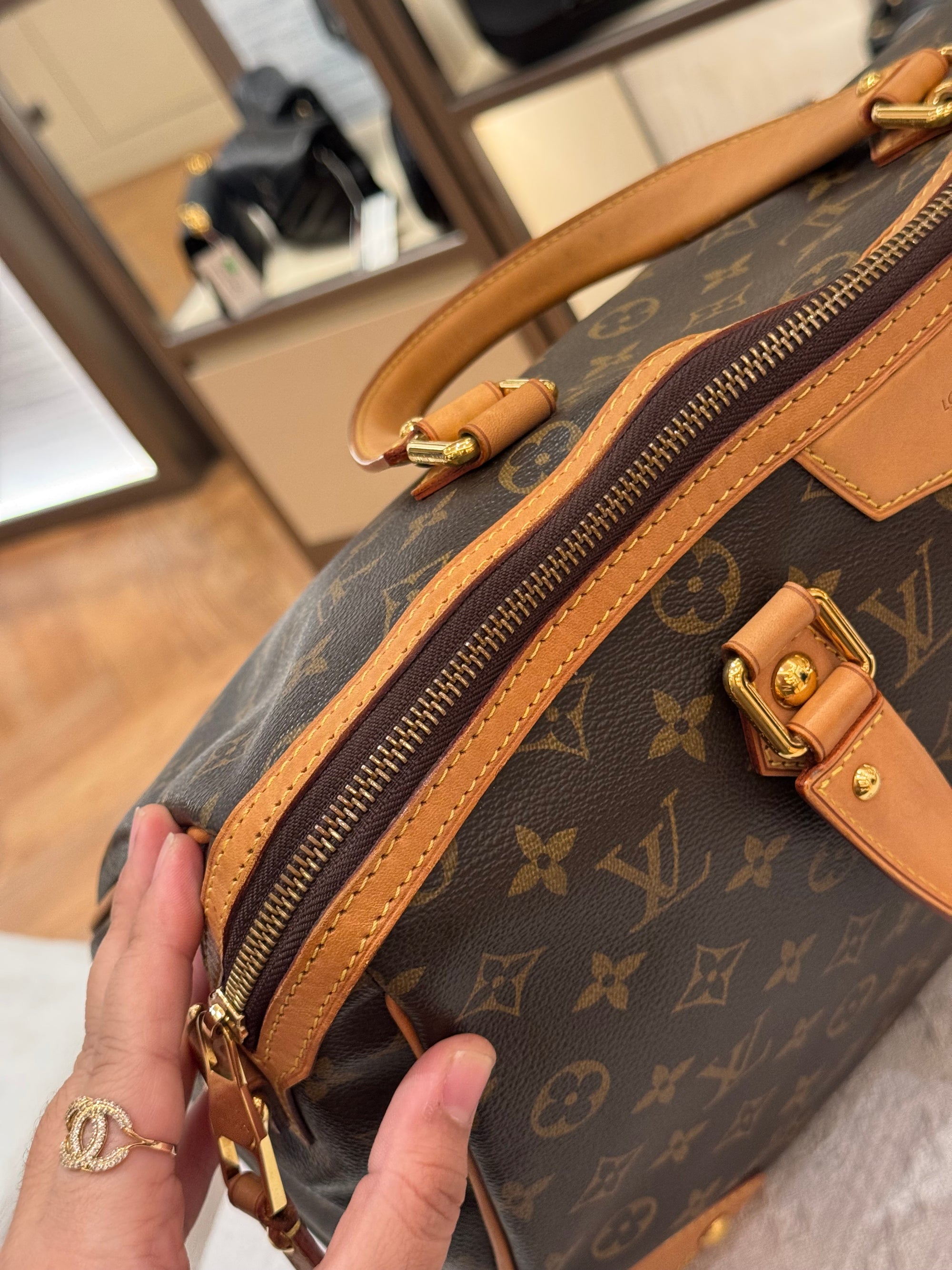 Louis Vuitton Retiro GM Monogram