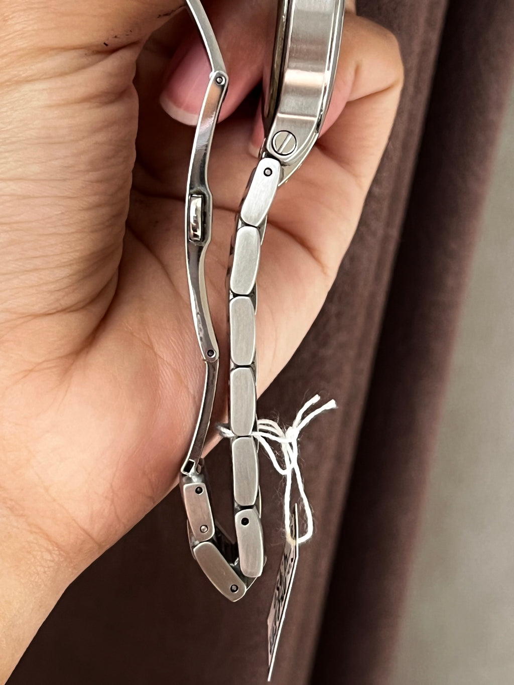 Gucci Large Silver With Dark Silver Dial