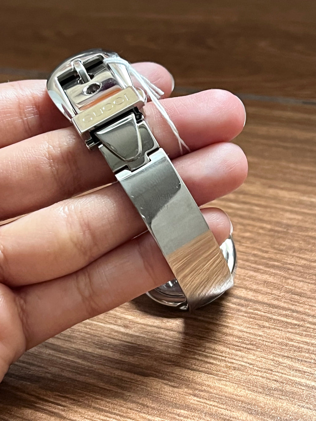 Gucci Bangle Silver MOP gg Dial