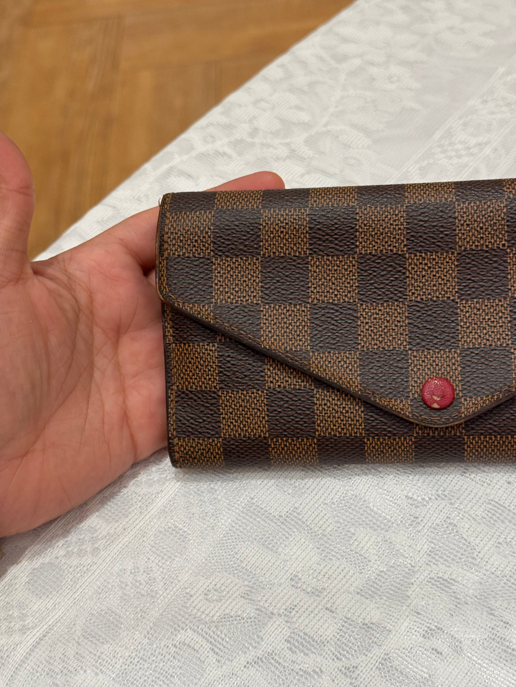 Louis Vuitton Josephine Wallet Damier