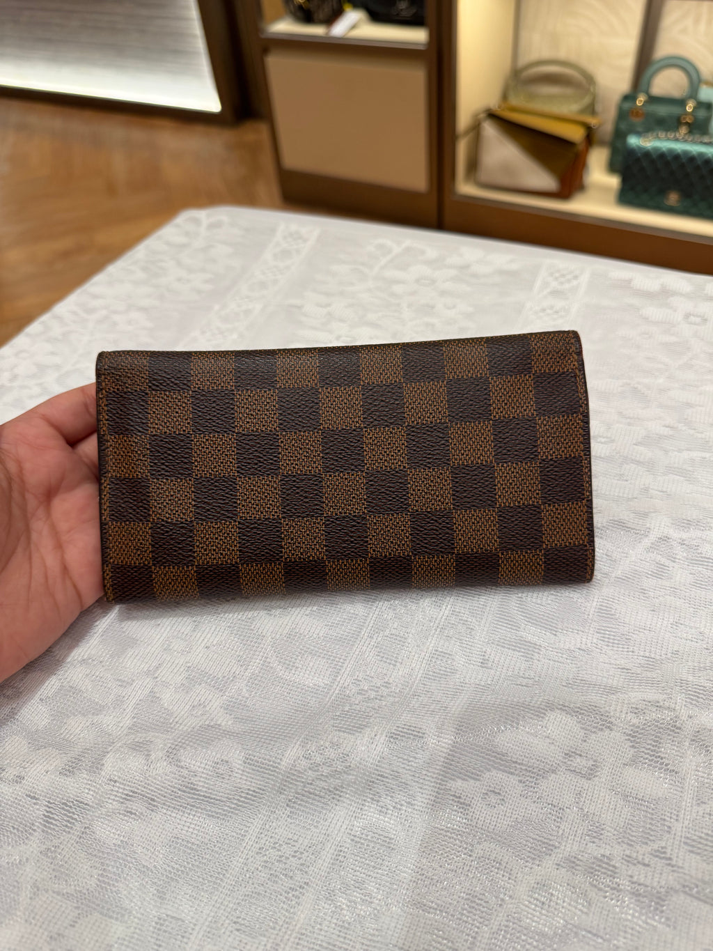 Louis Vuitton Josephine Wallet Damier