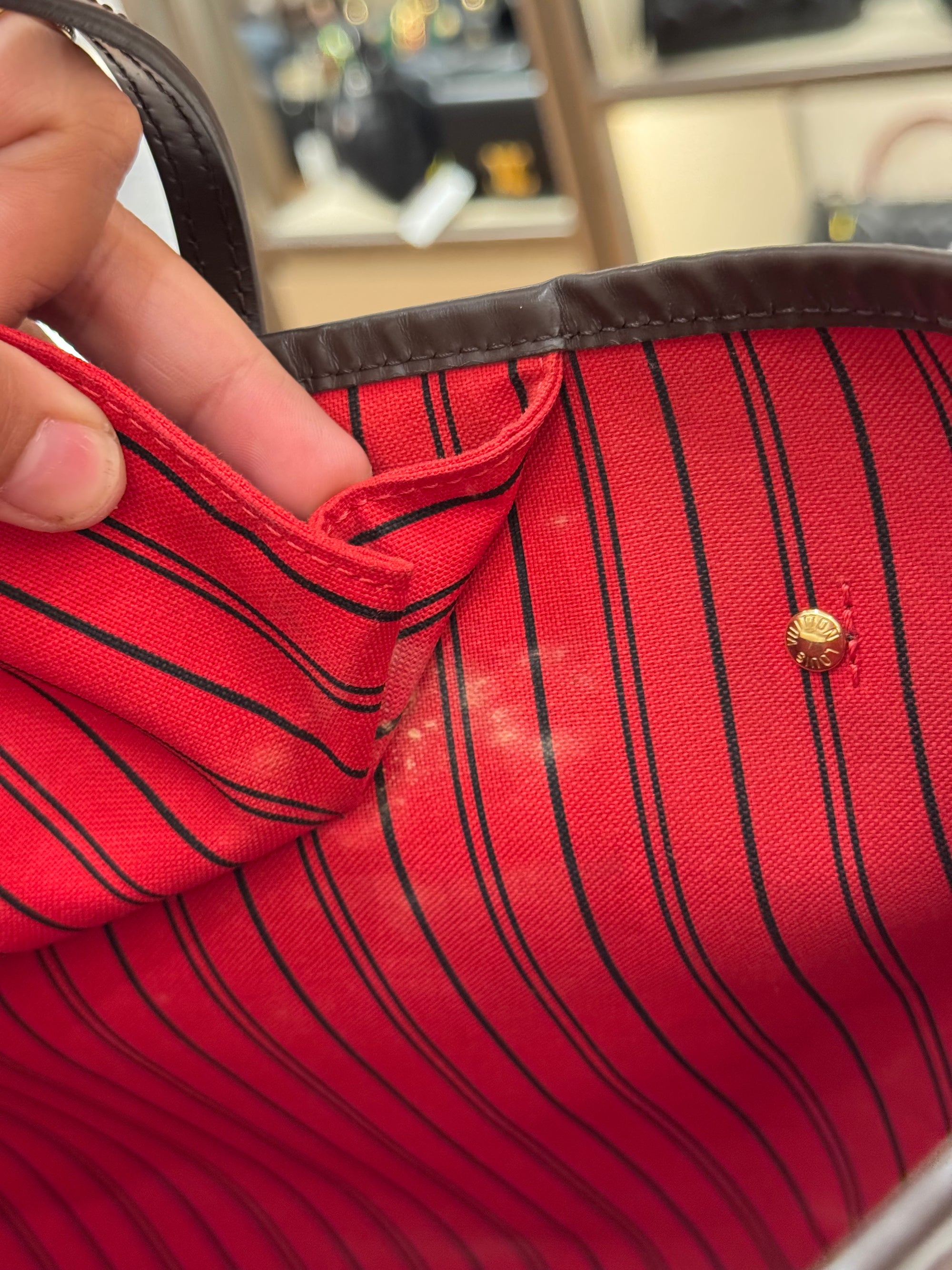 Louis Vuitton Neverfull MM Damier