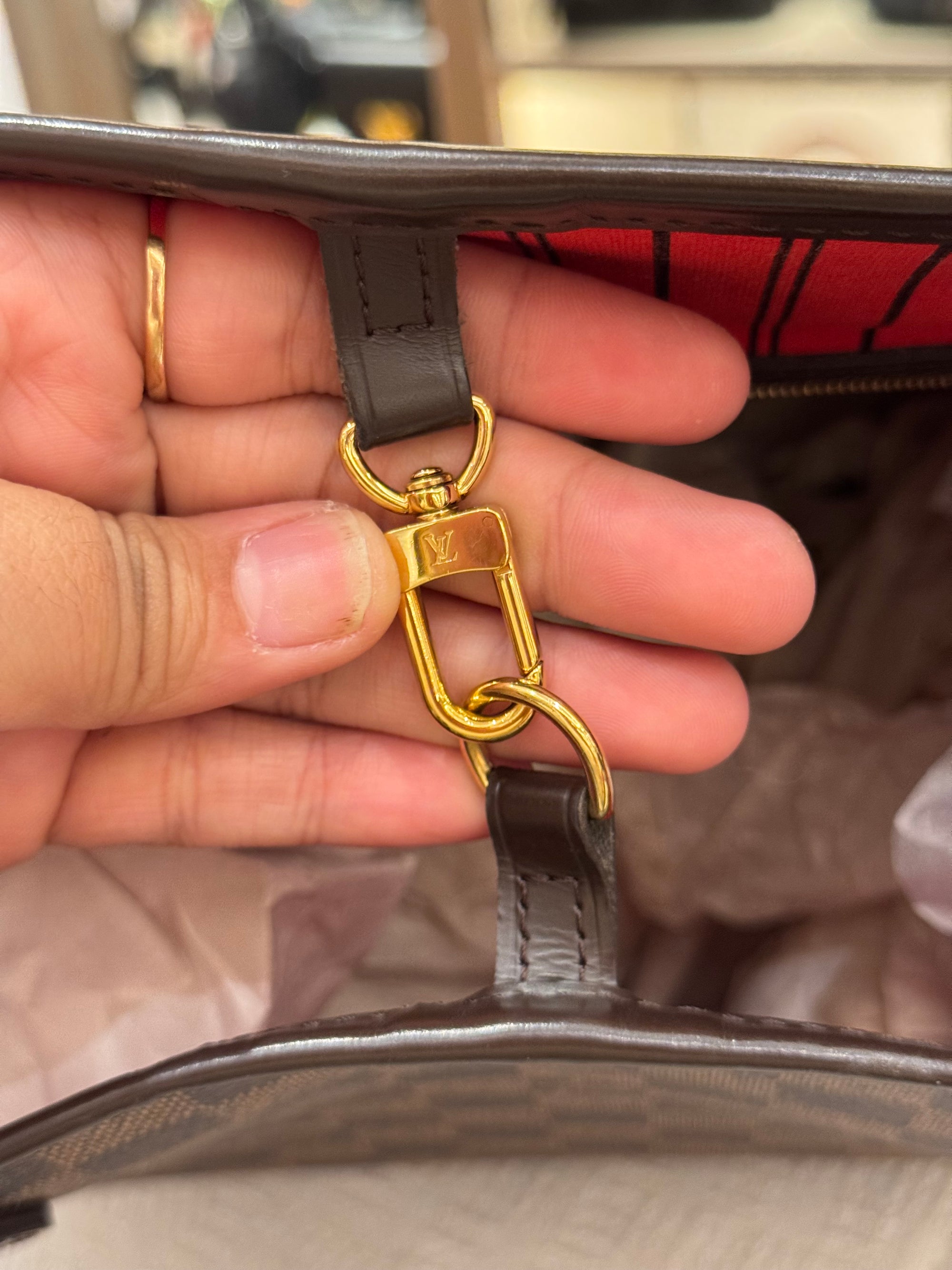 Louis Vuitton Neverfull MM Damier