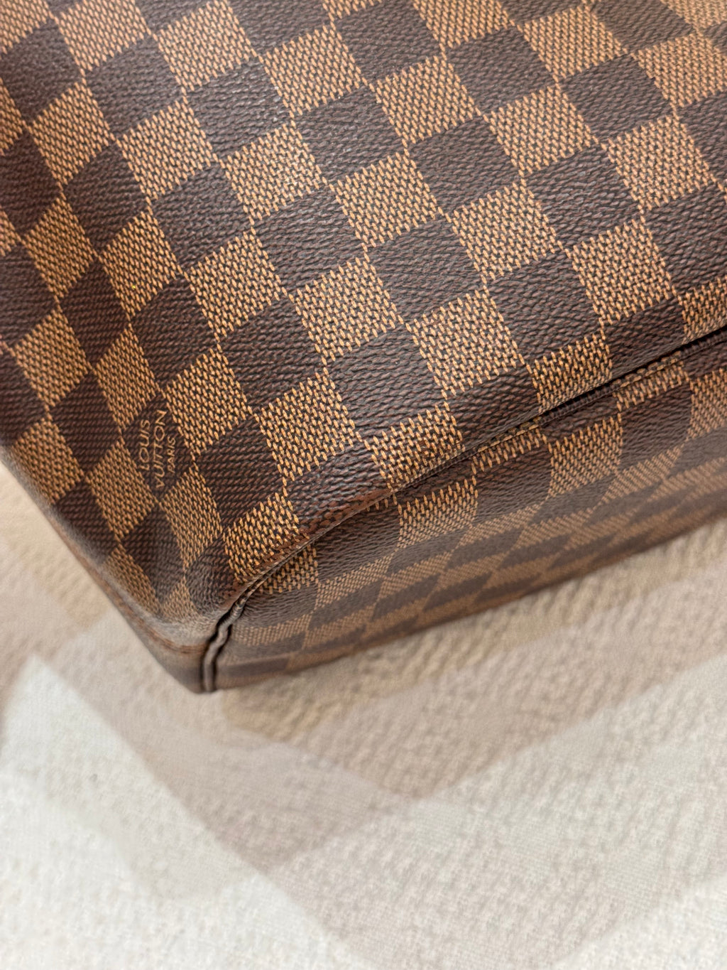 Louis Vuitton Neverfull MM Damier