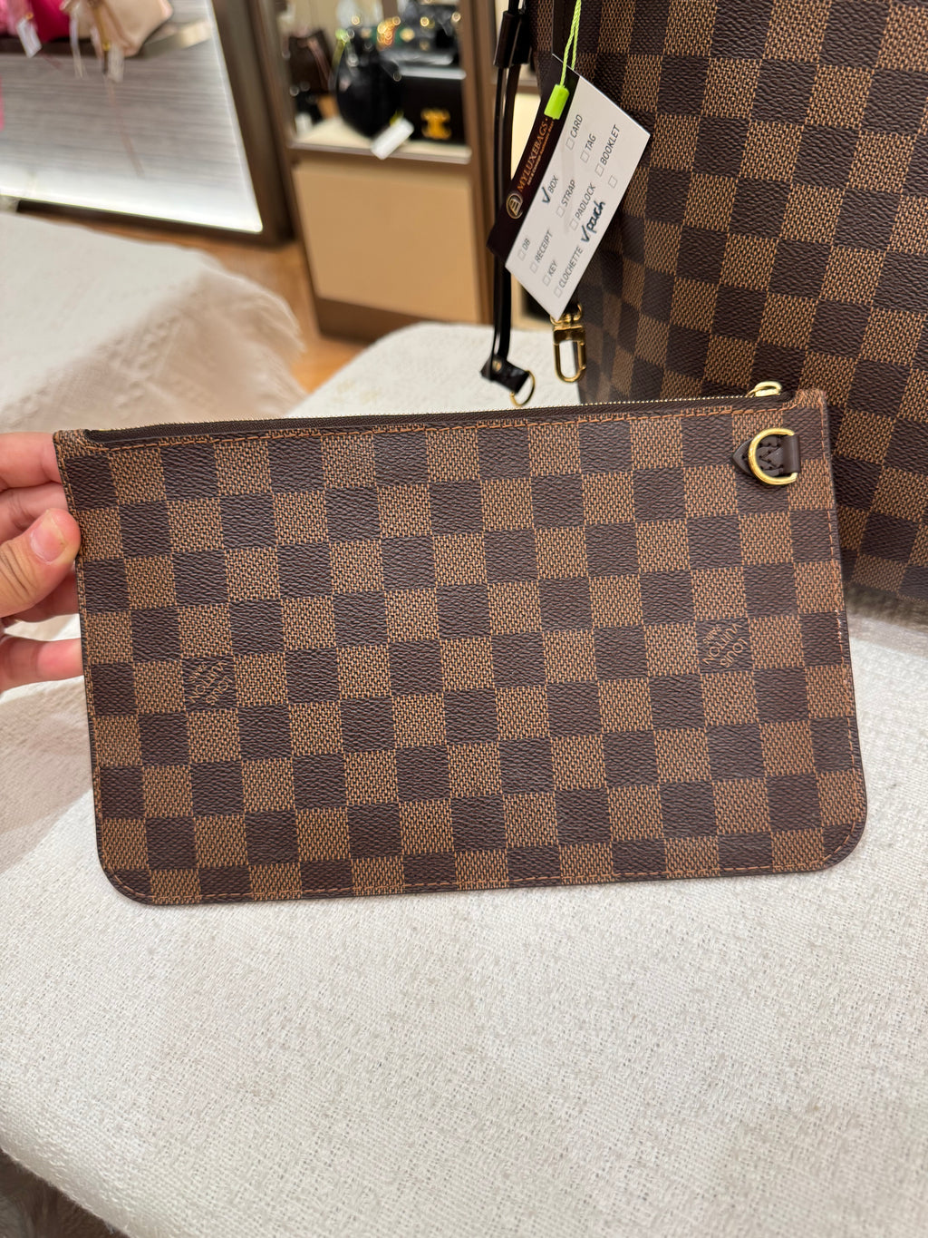 Louis Vuitton Neverfull MM Damier