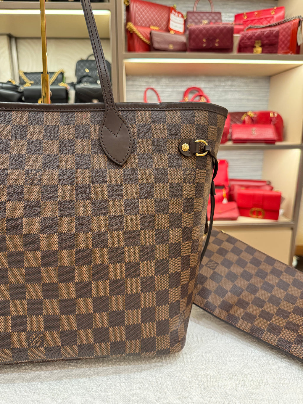 Louis Vuitton Neverfull MM Damier