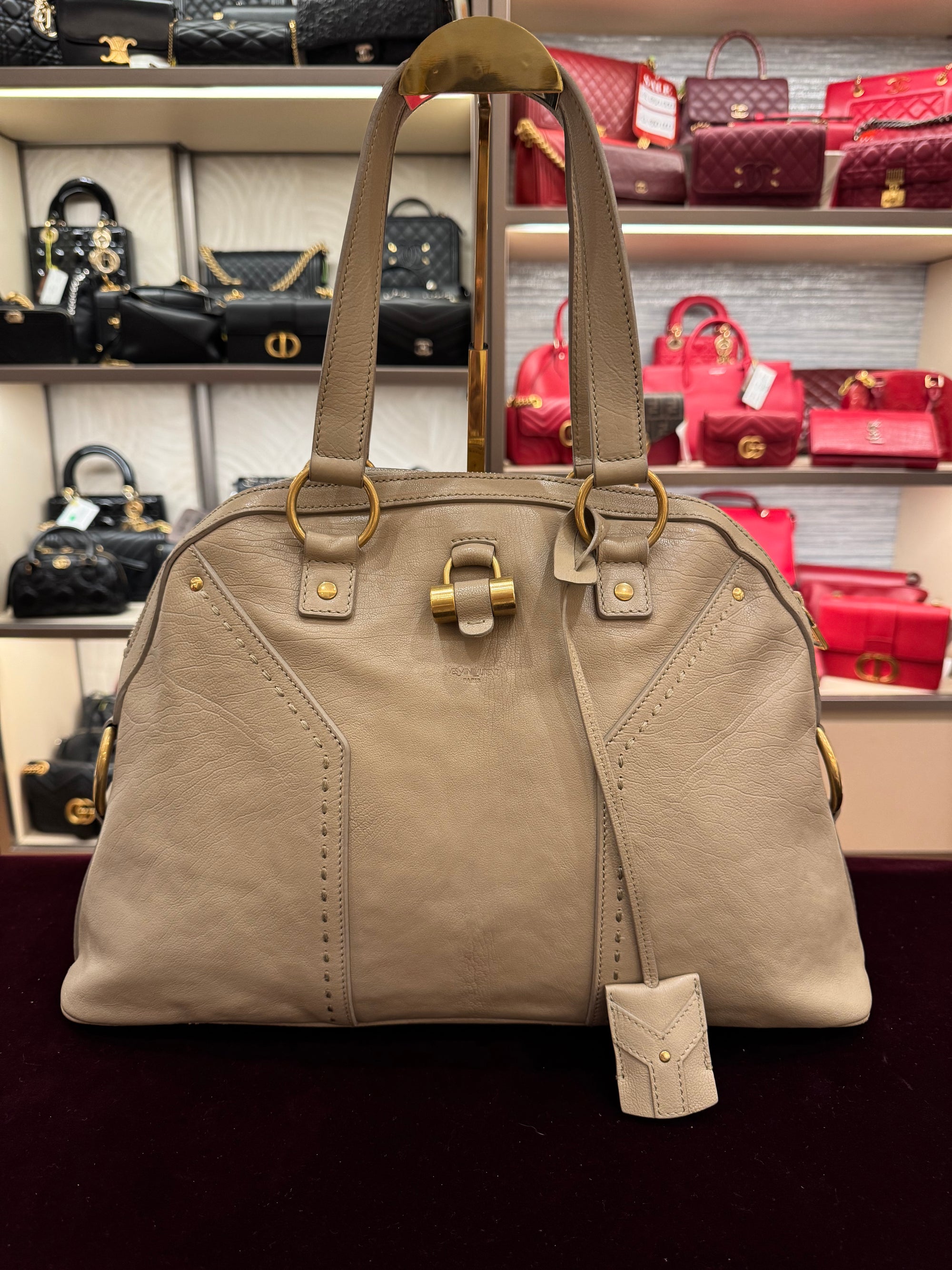 Yves Saint Laurent Muse Shoulder