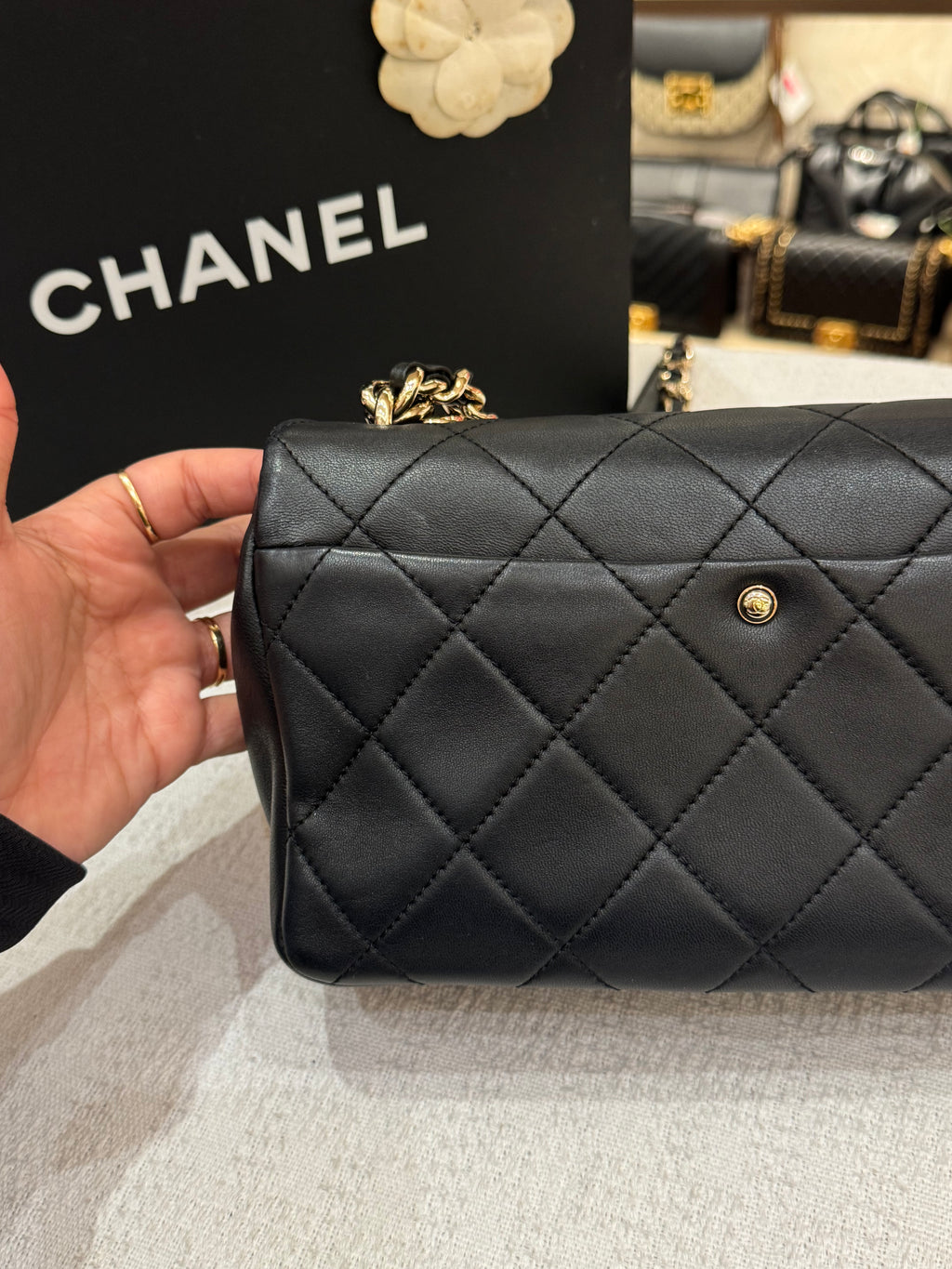 Chanel Resin Flap Chain Black