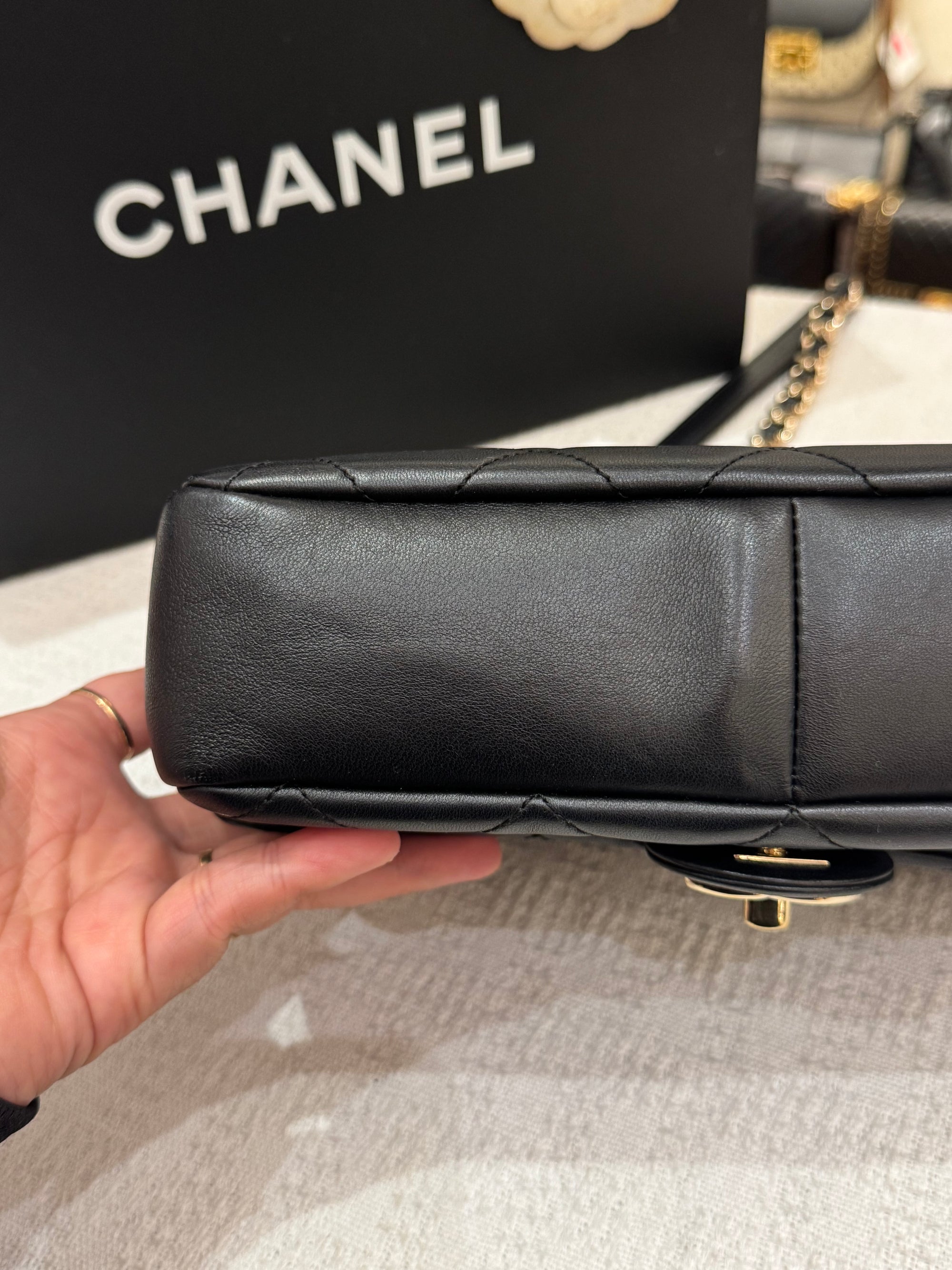 Chanel Resin Flap Chain Black