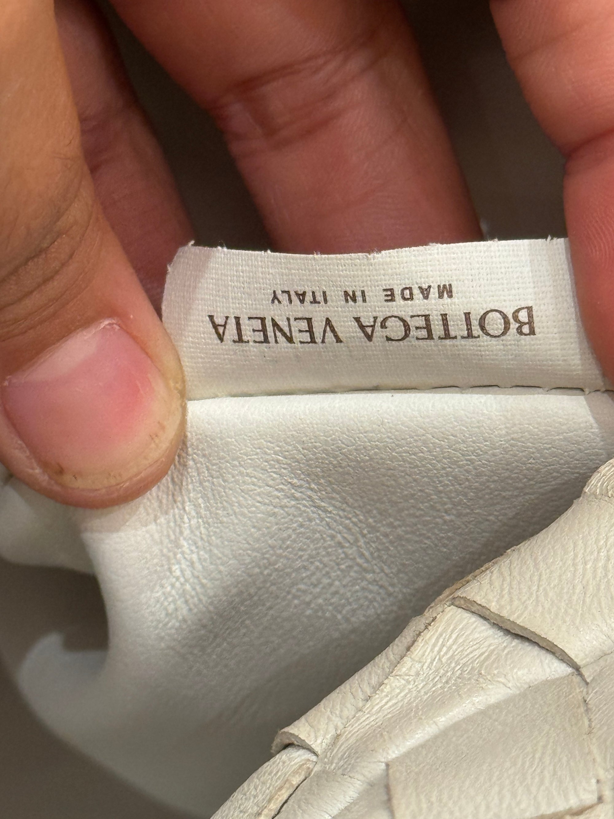 Bottega Veneta Jodie Teen White