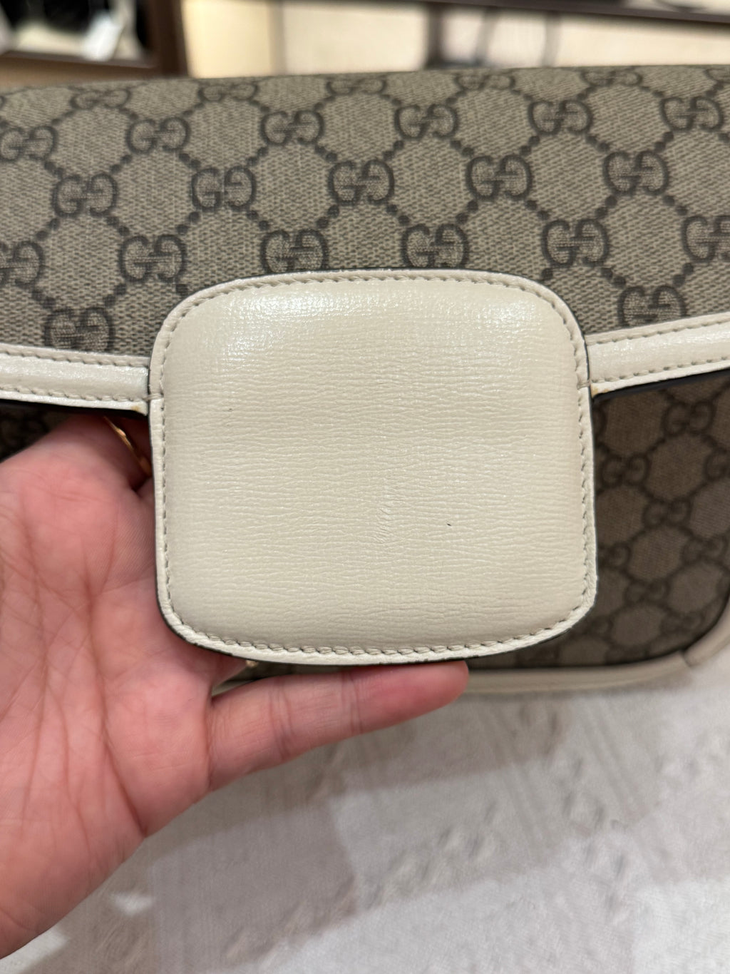 Gucci Horsebit Medium White