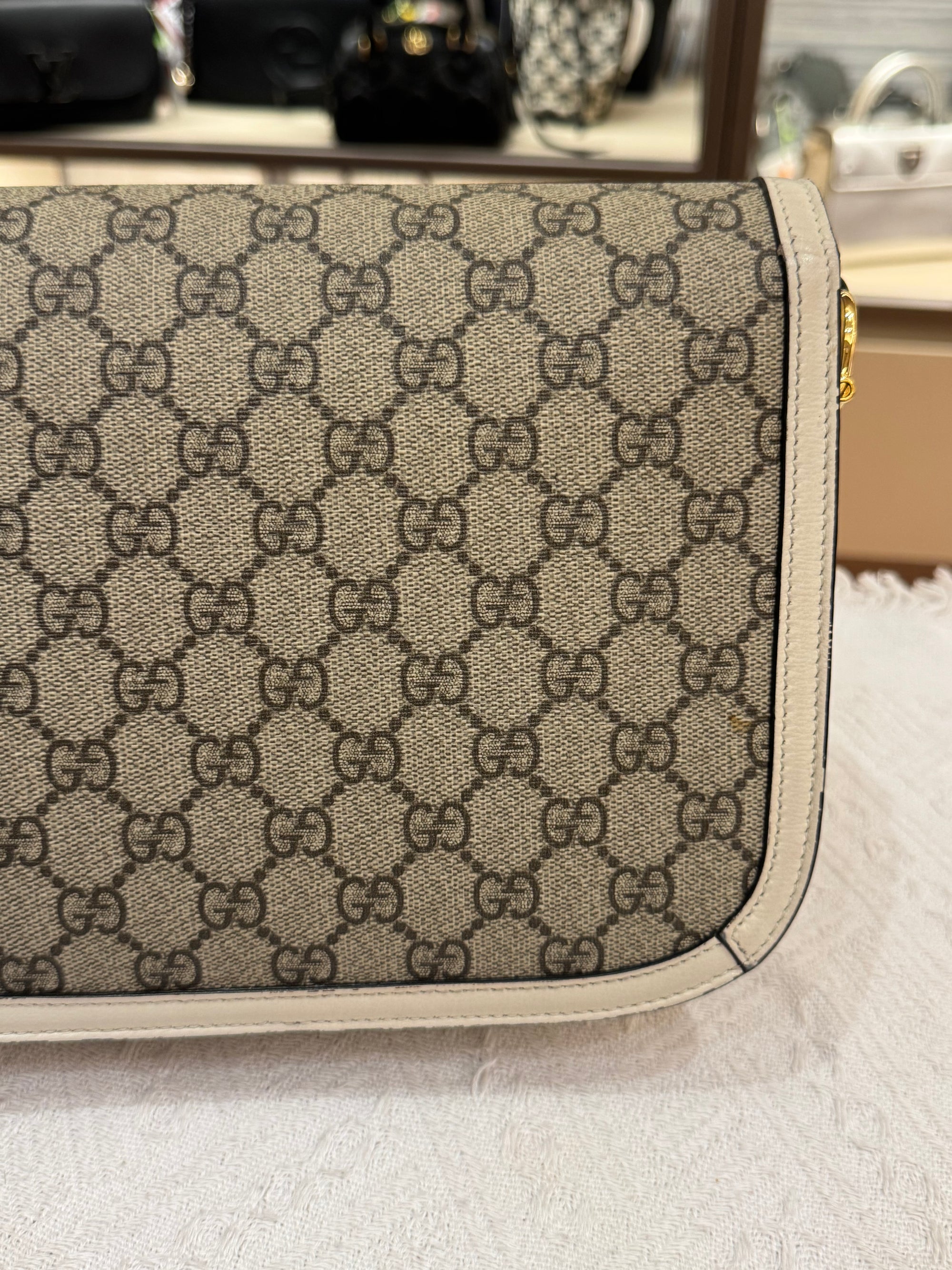 Gucci Horsebit Medium White