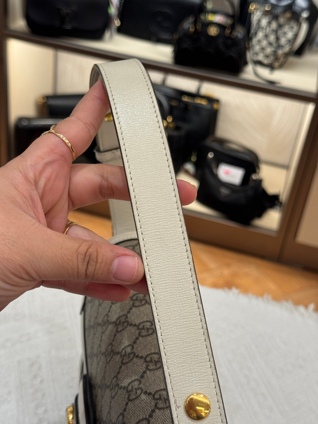 Gucci Horsebit Medium White