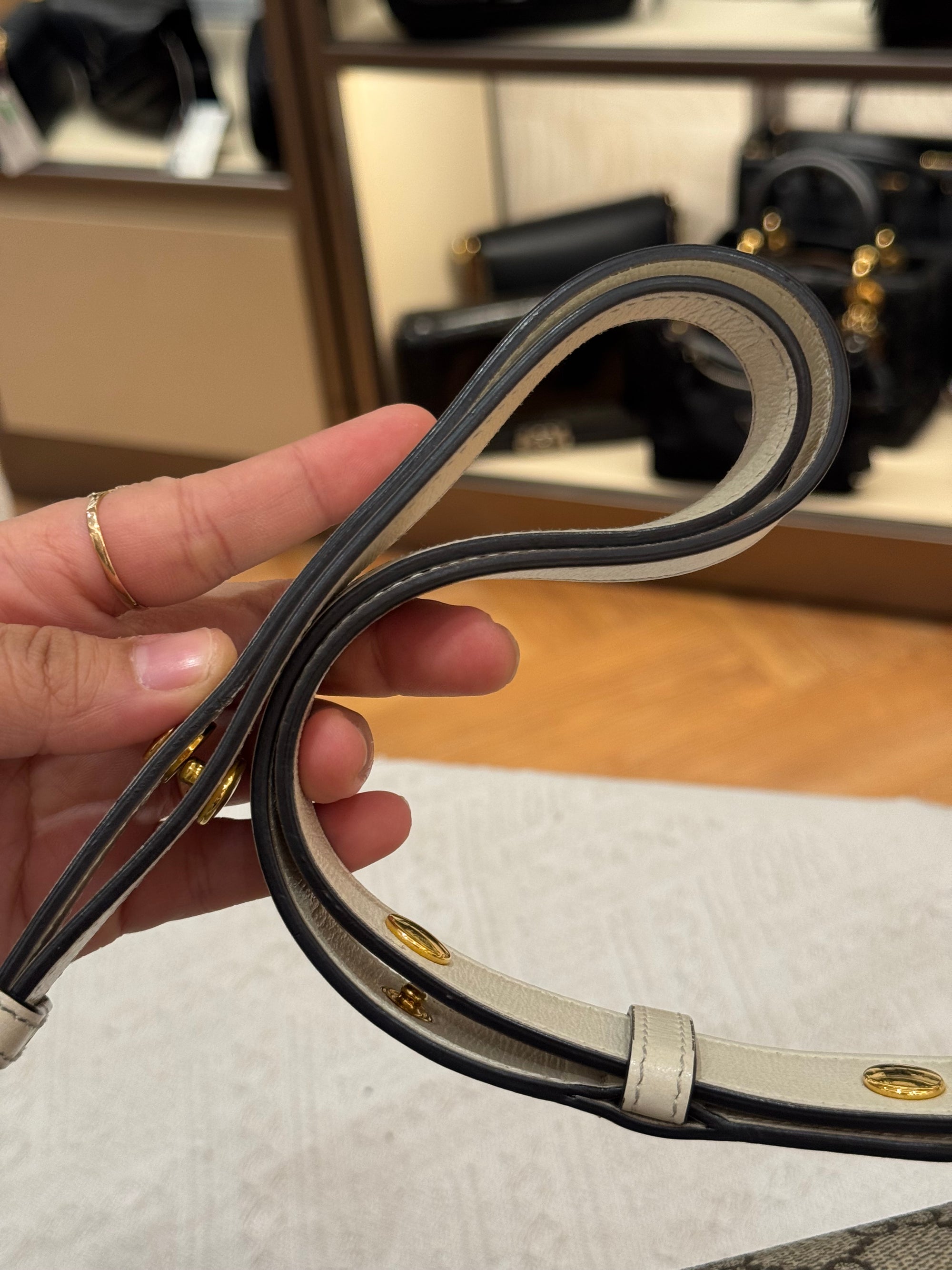 Gucci Horsebit Medium White