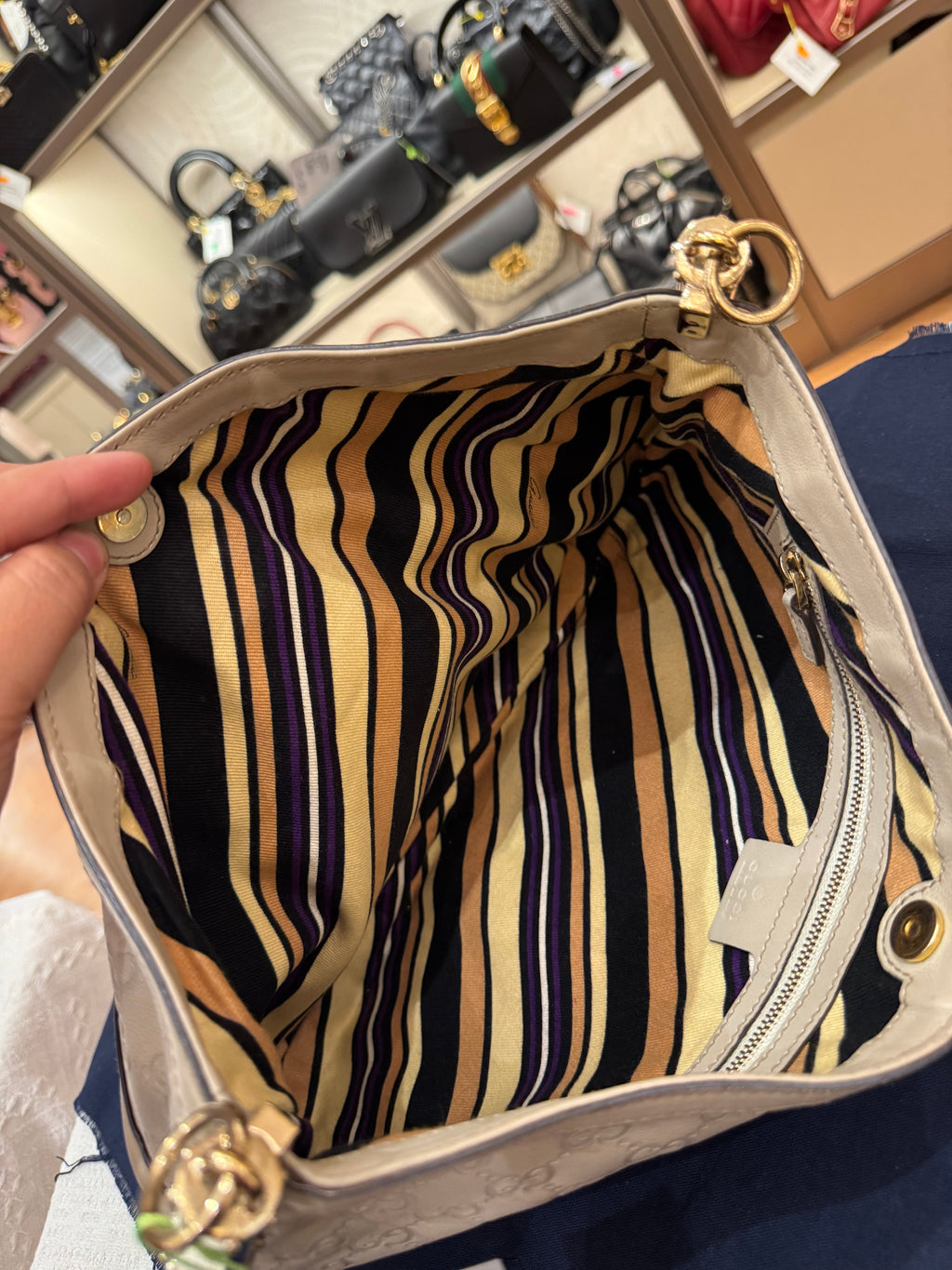 Gucci Britt Hobo Ivory