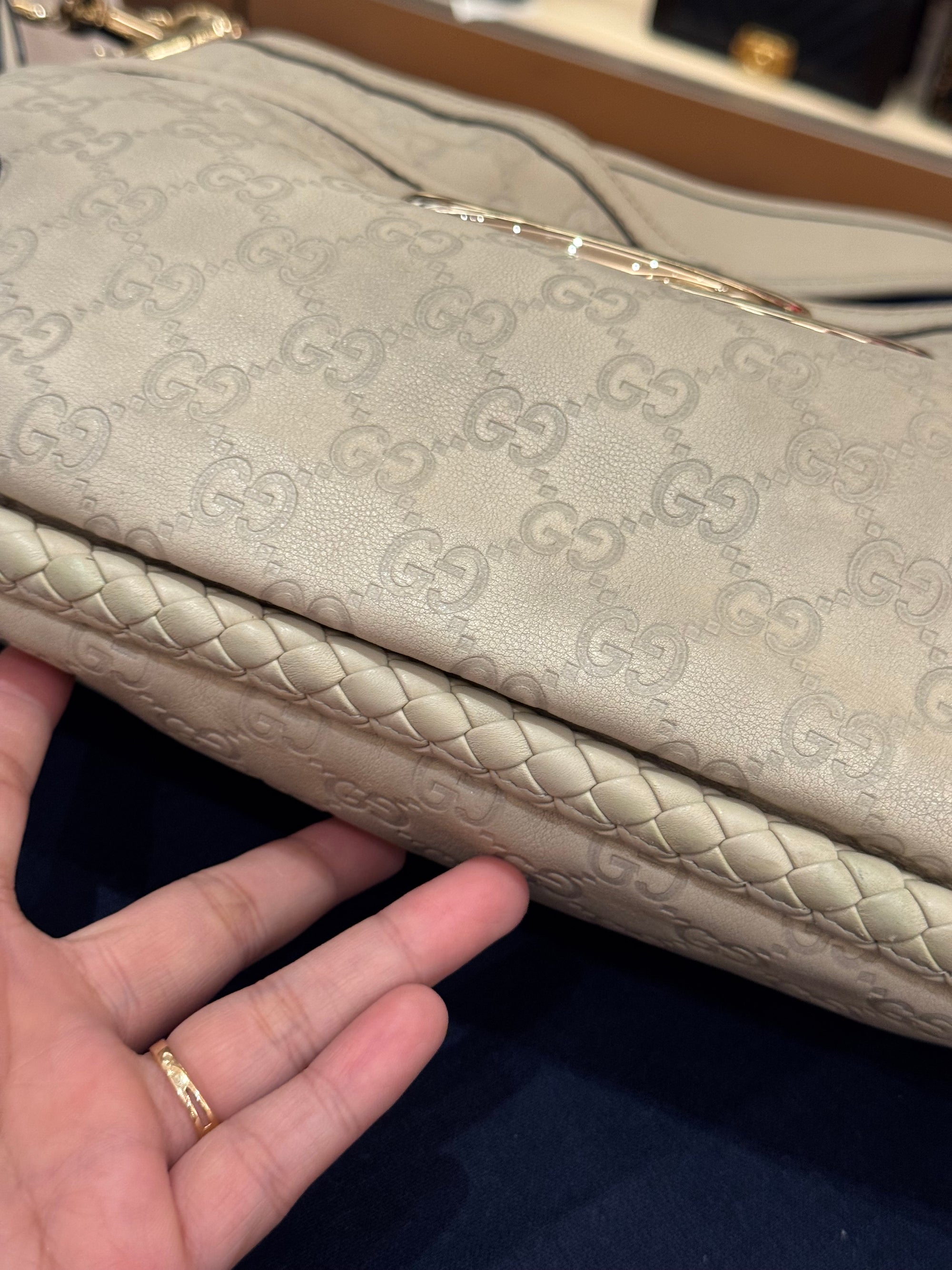 Gucci Britt Hobo Ivory
