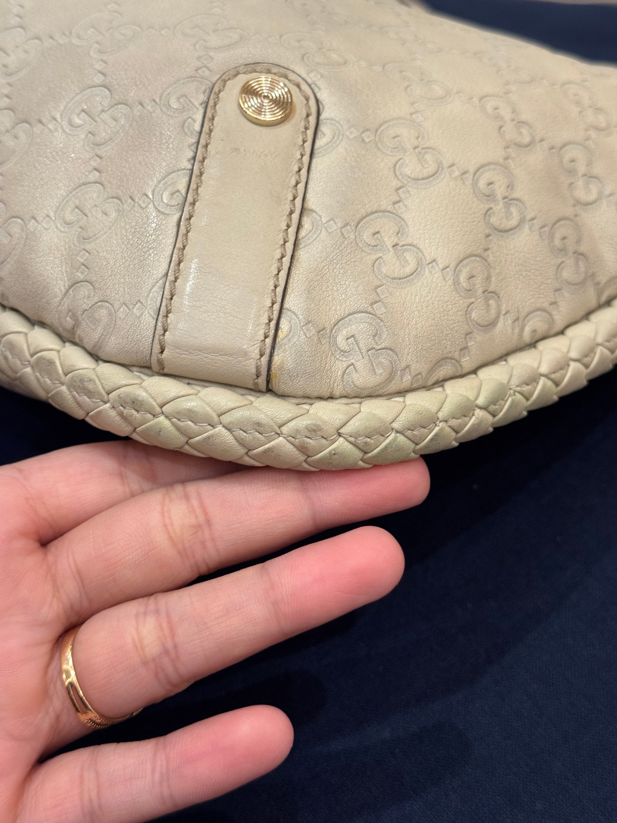 Gucci Britt Hobo Ivory