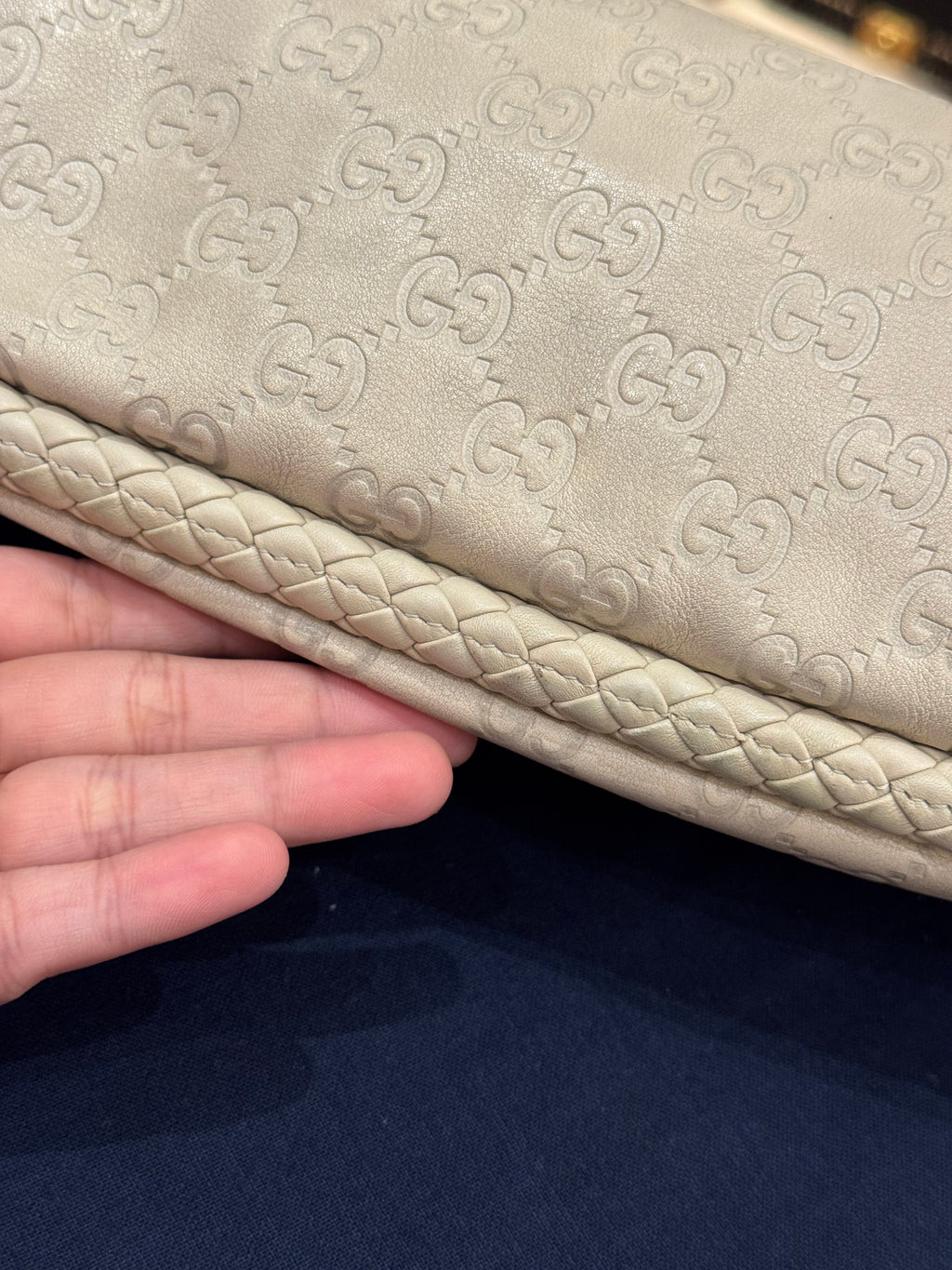 Gucci Britt Hobo Ivory