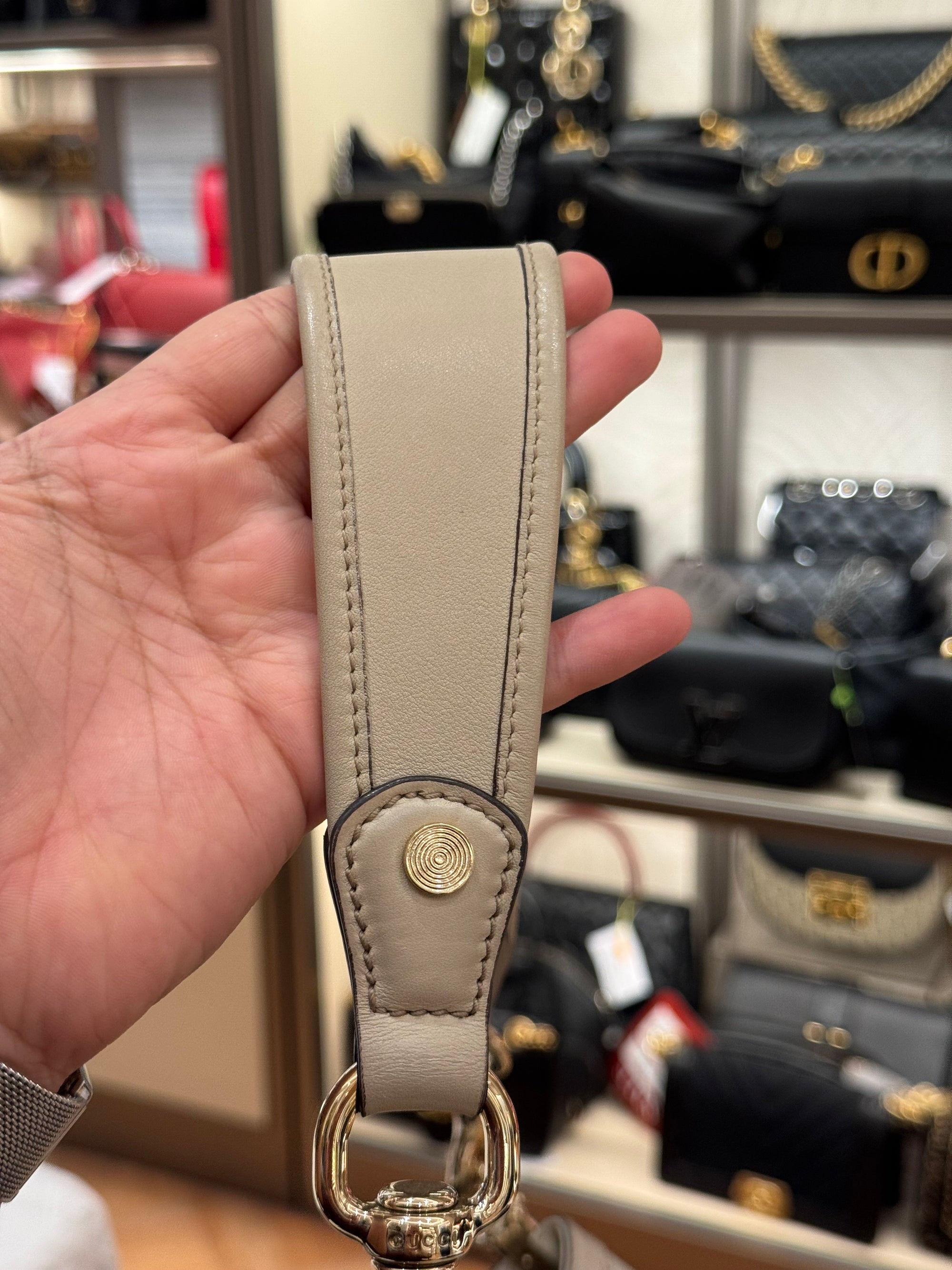 Gucci Britt Hobo Ivory
