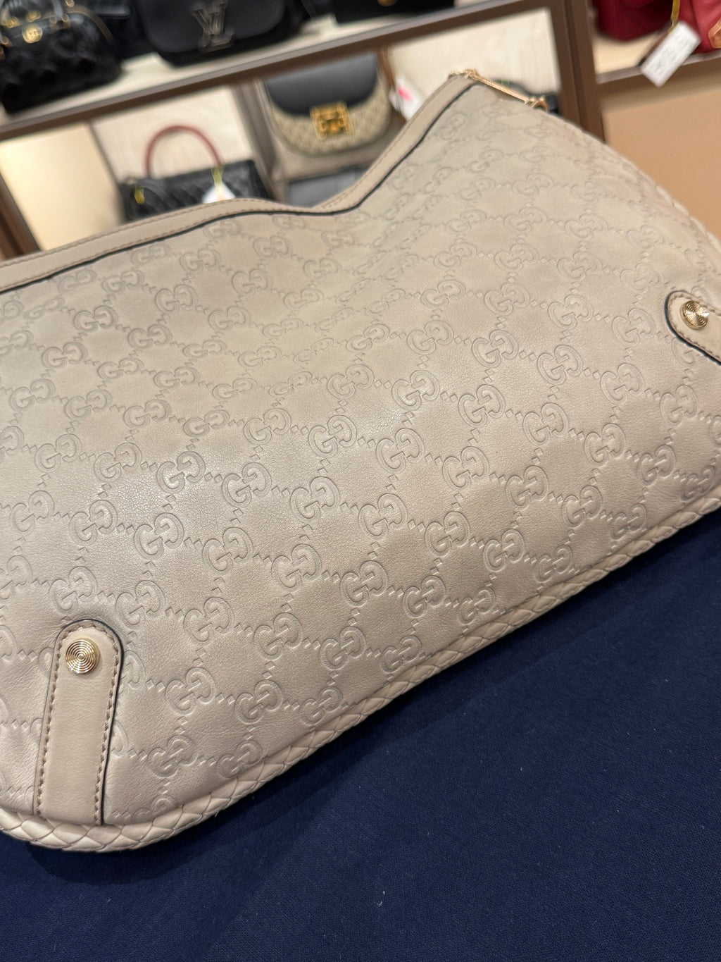 Gucci Britt Hobo Ivory