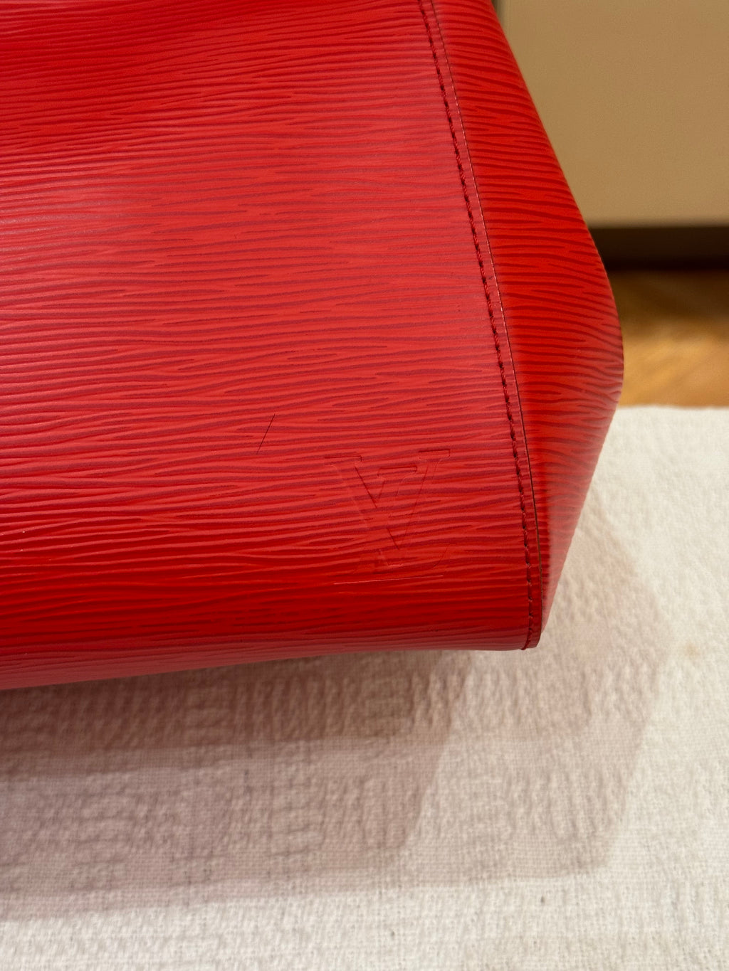 Louis Vuitton Marly MM Epi Coquelicot