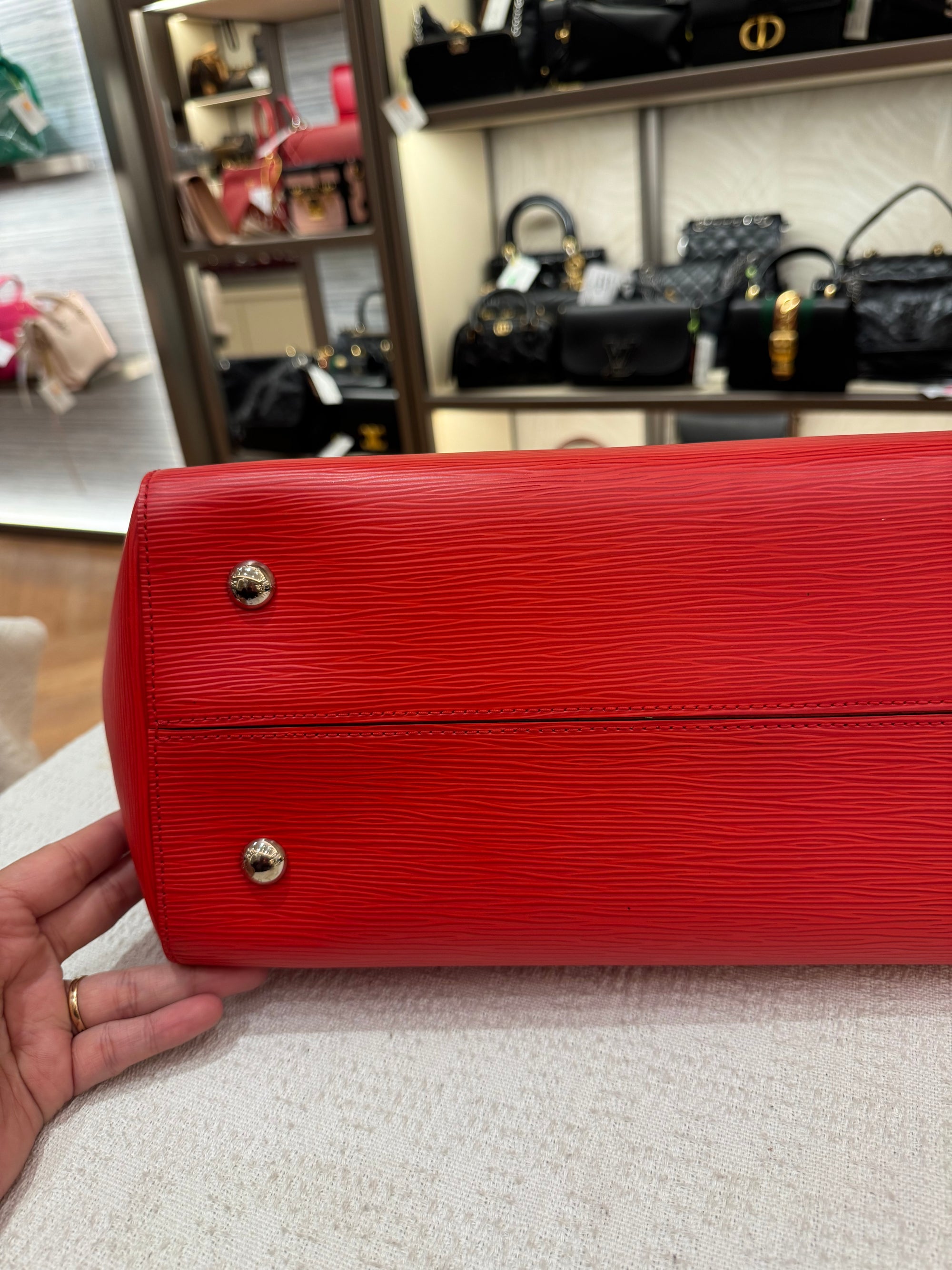 Louis Vuitton Marly MM Epi Coquelicot