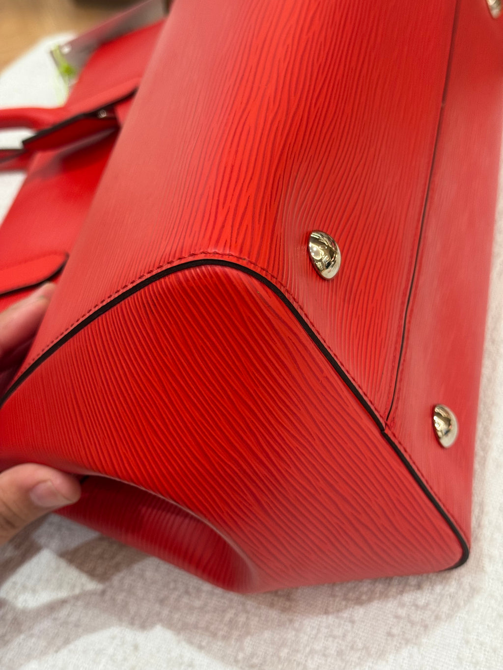 Louis Vuitton Marly MM Epi Coquelicot