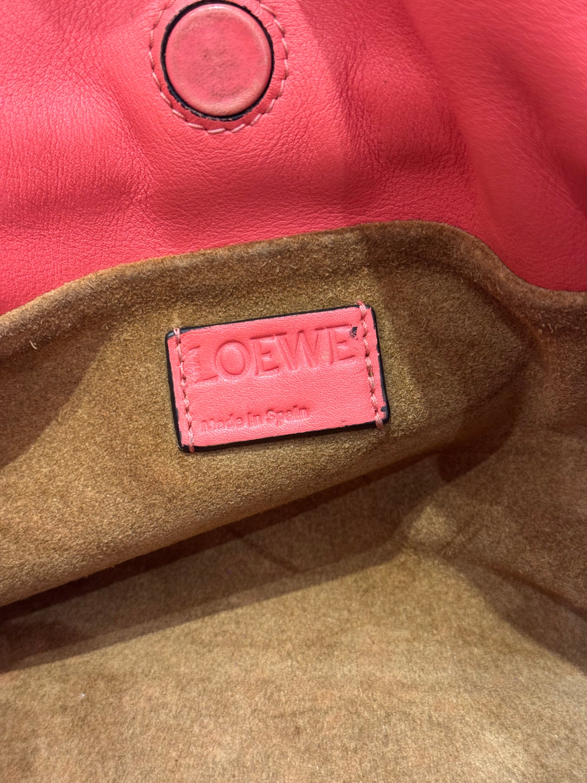 Loewe Flamenco