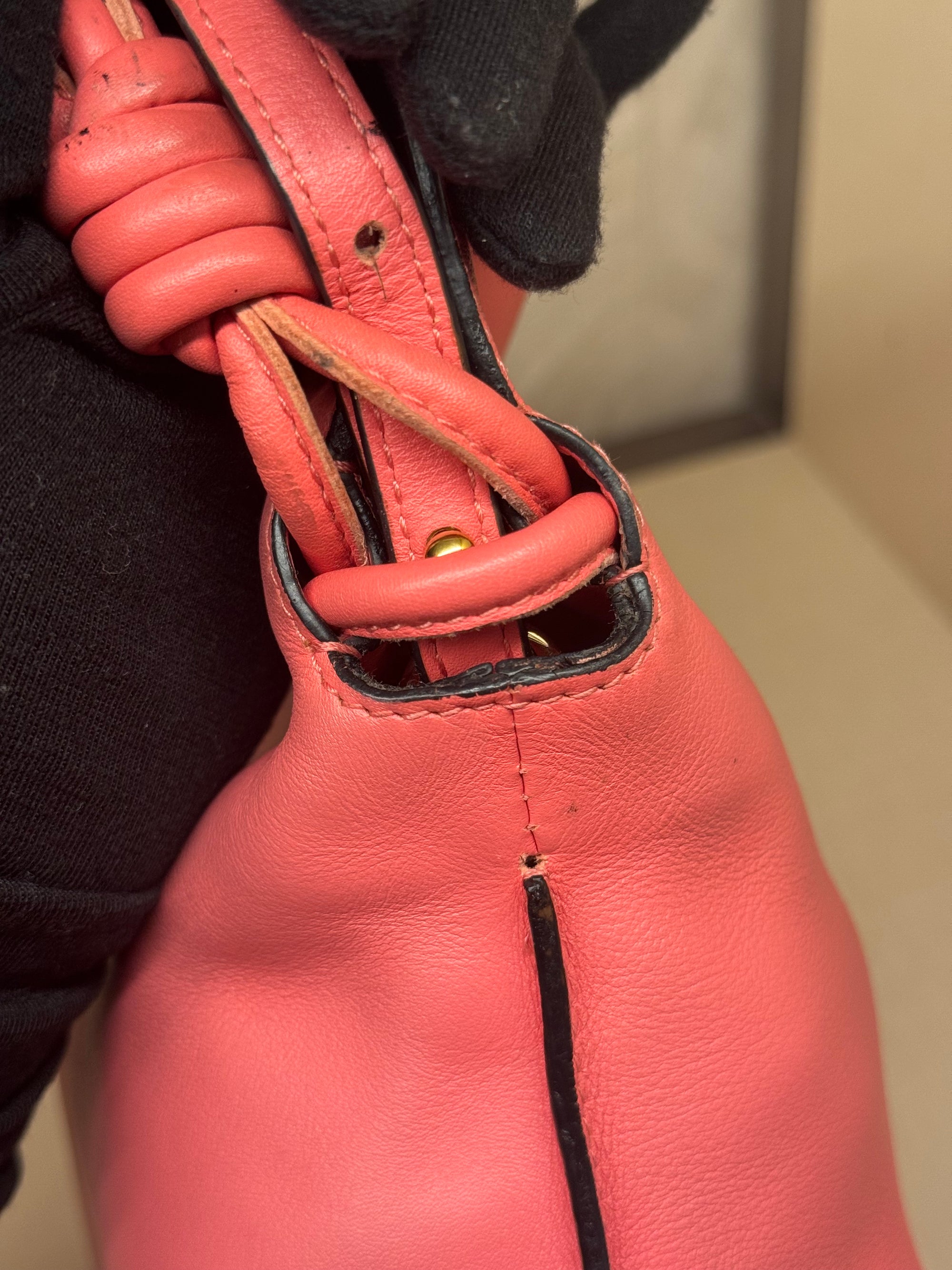 Loewe Flamenco