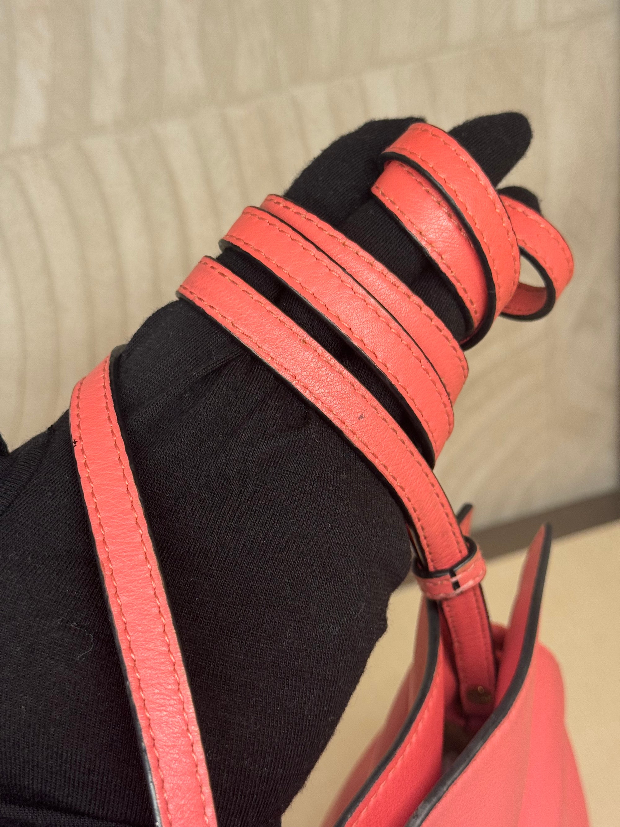 Loewe Flamenco