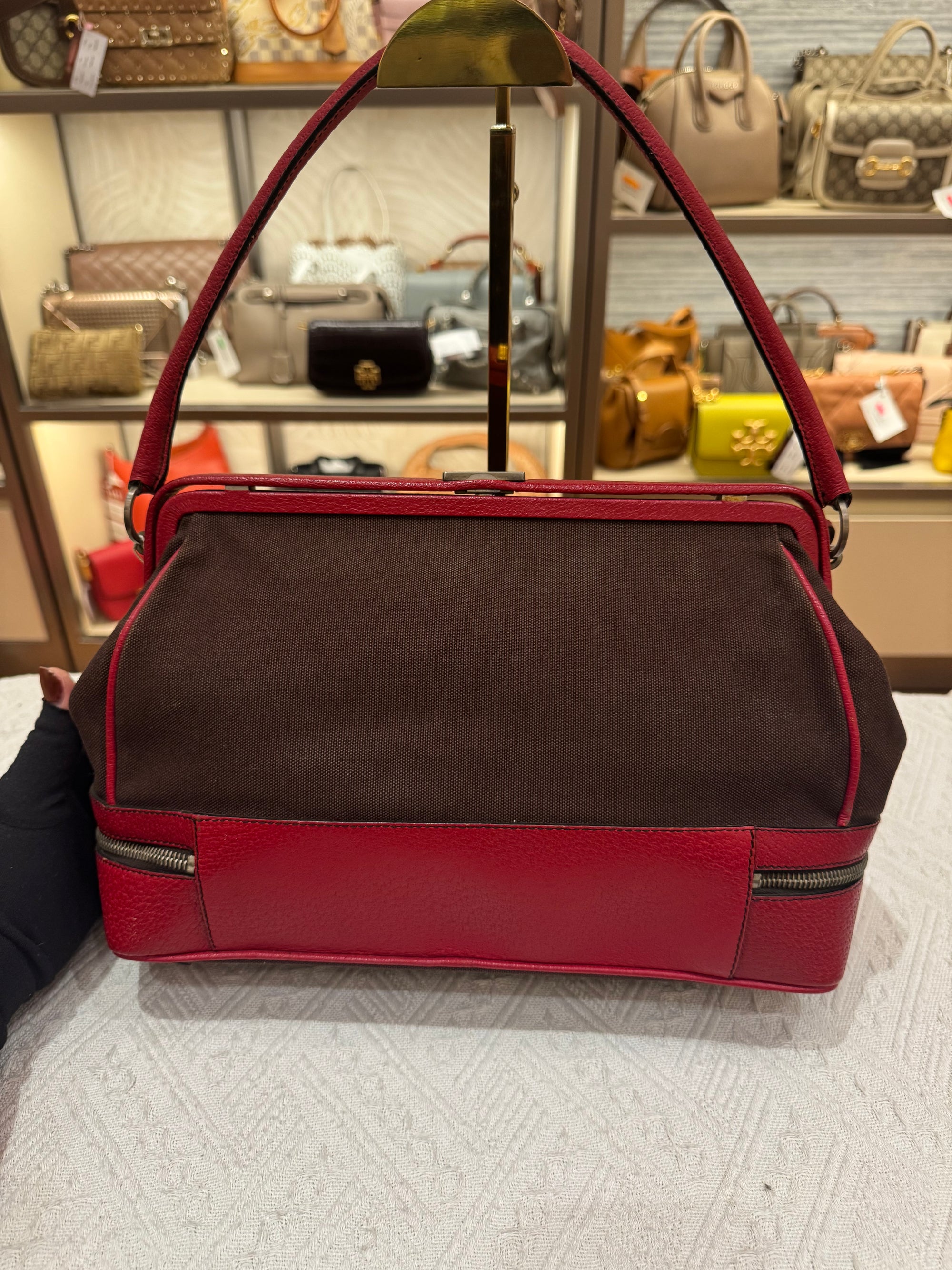 Prada Shoulder