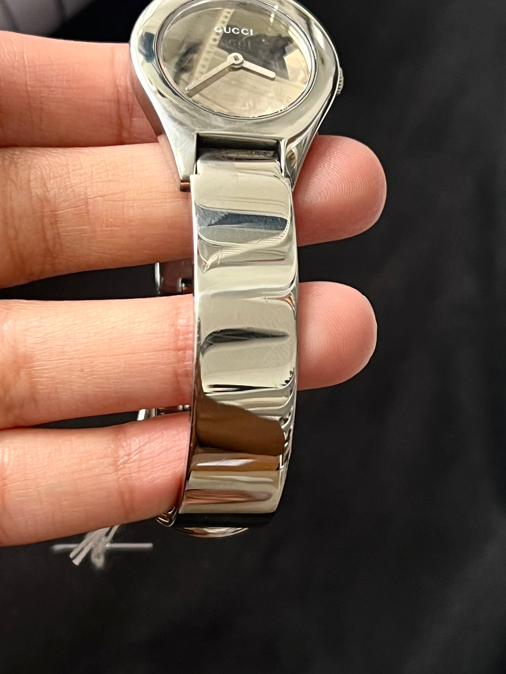 Gucci Bangle Silver Round