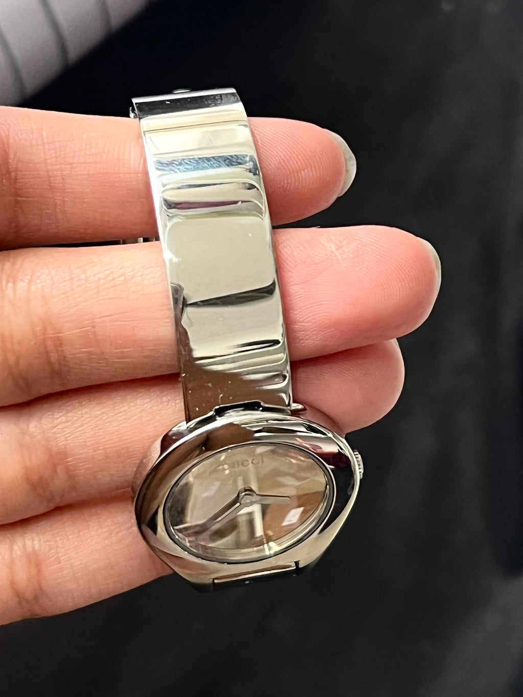 Gucci Bangle Silver Round
