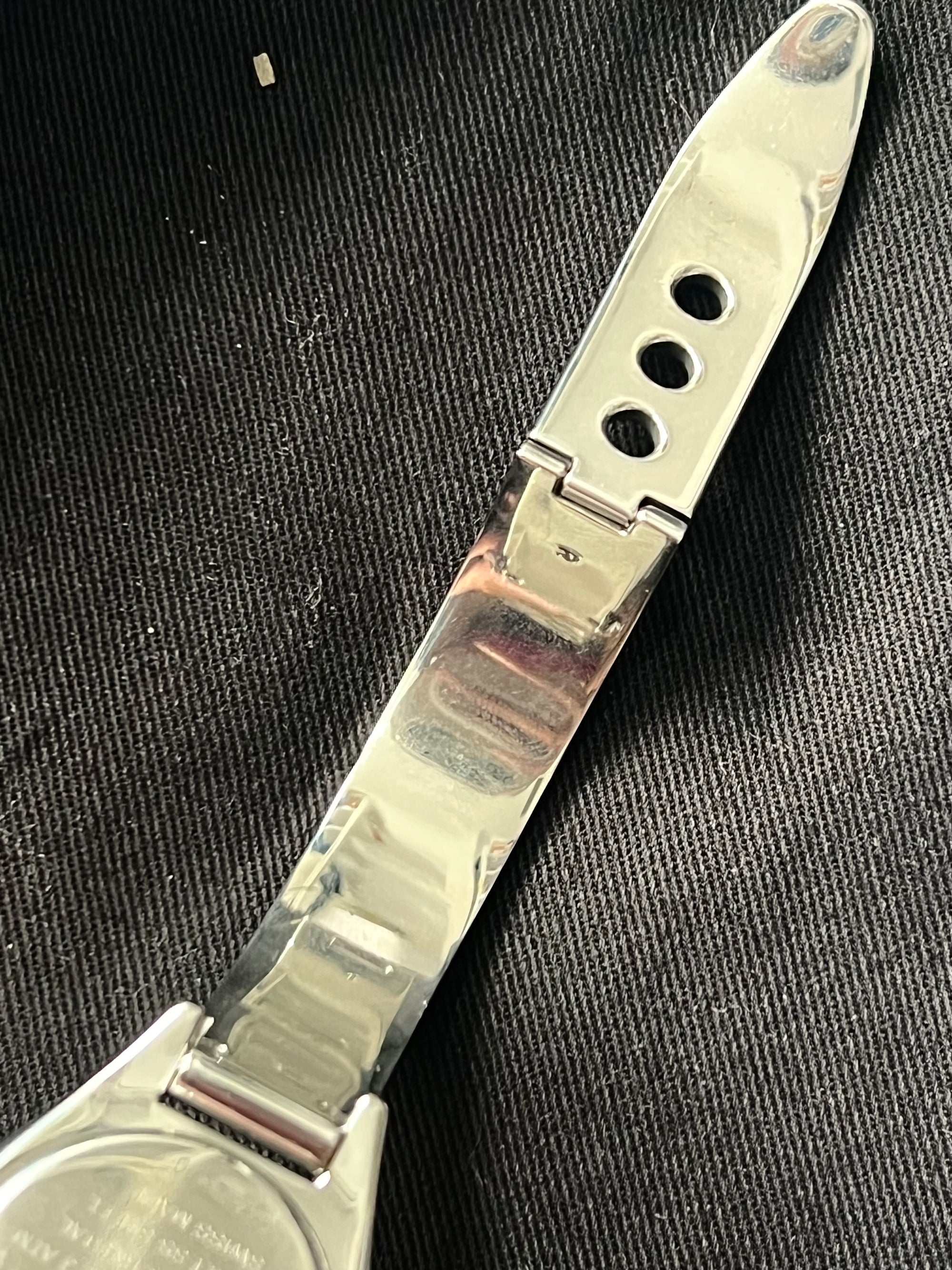 Gucci Bangle Silver Round