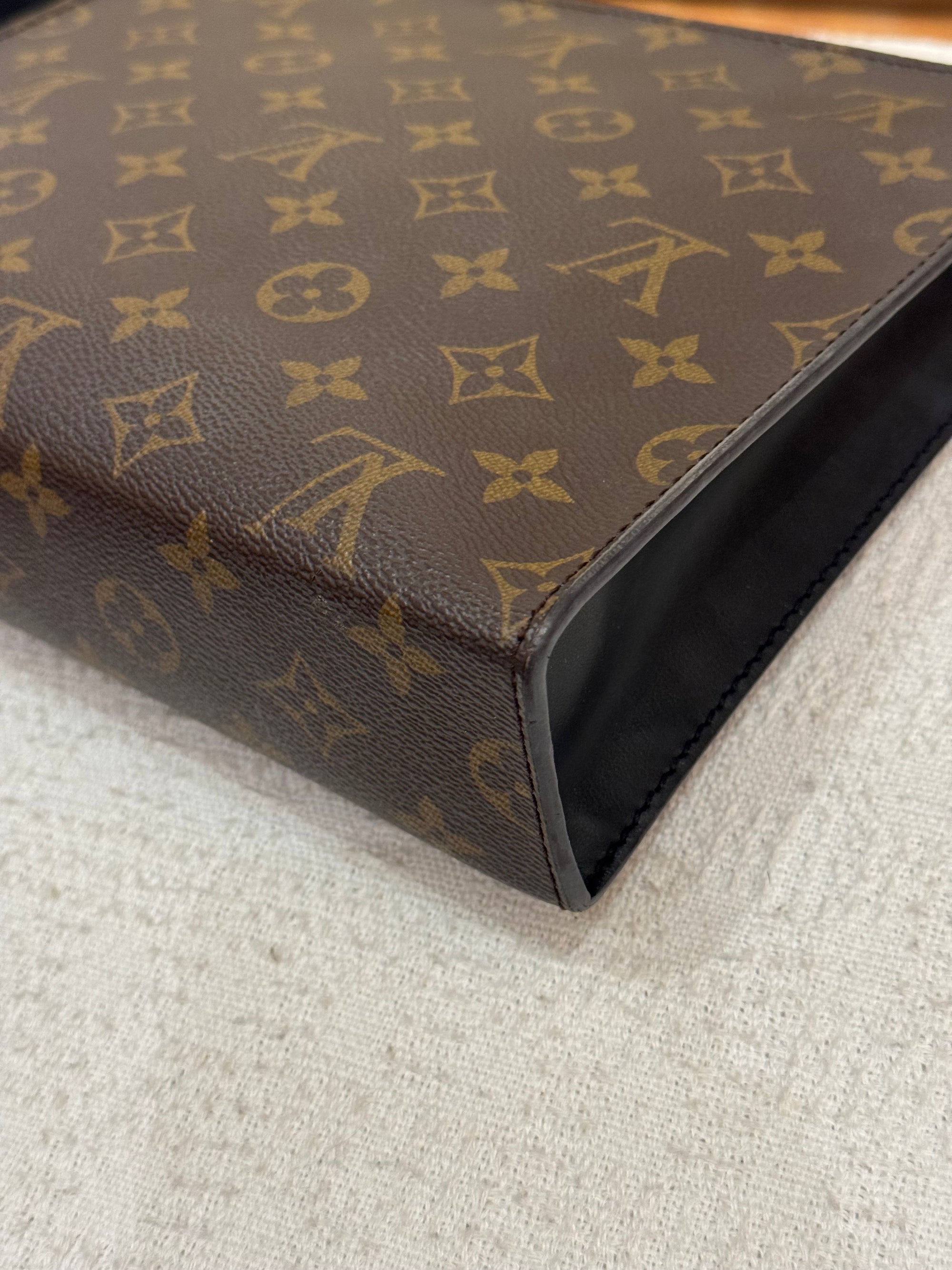 Louis Vuitton Toiletry Monogram