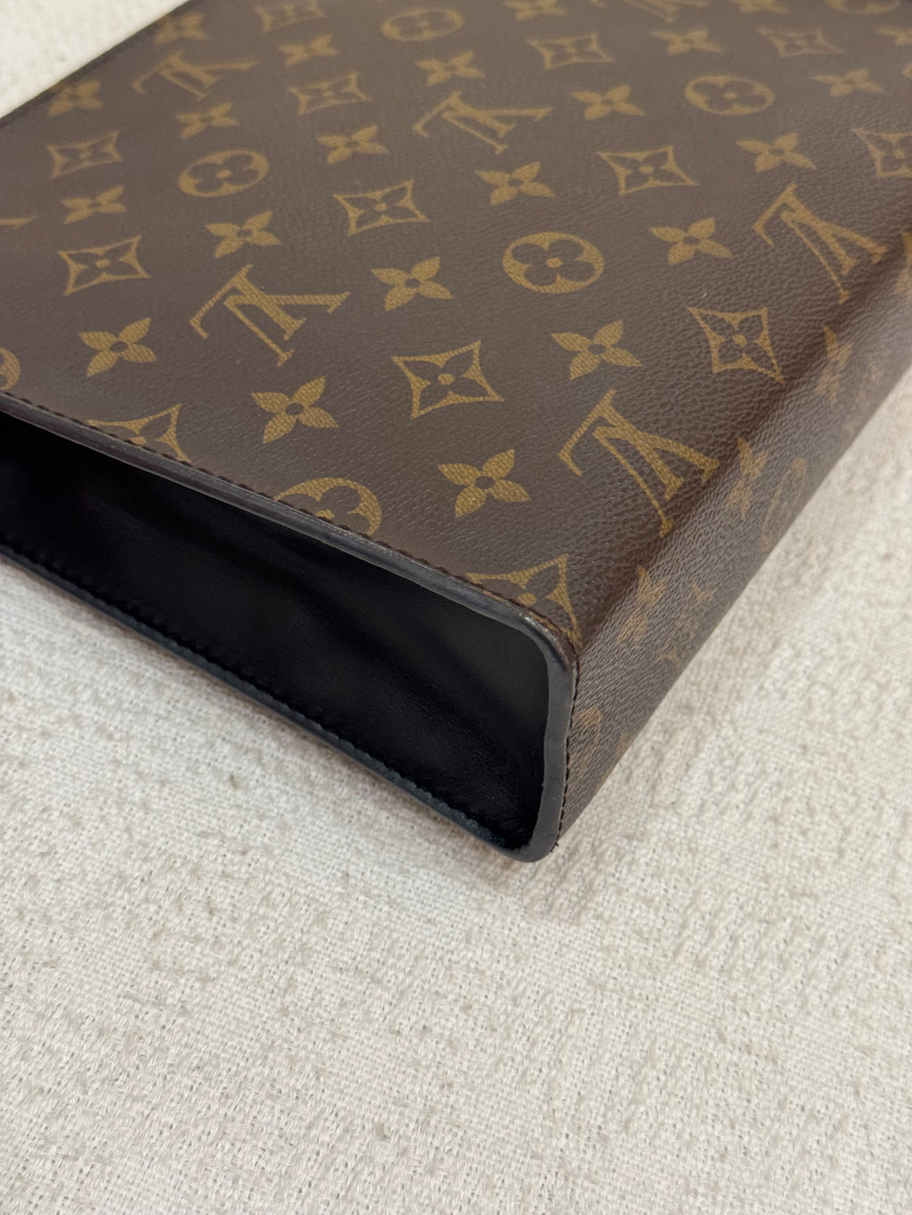 Louis Vuitton Toiletry Monogram