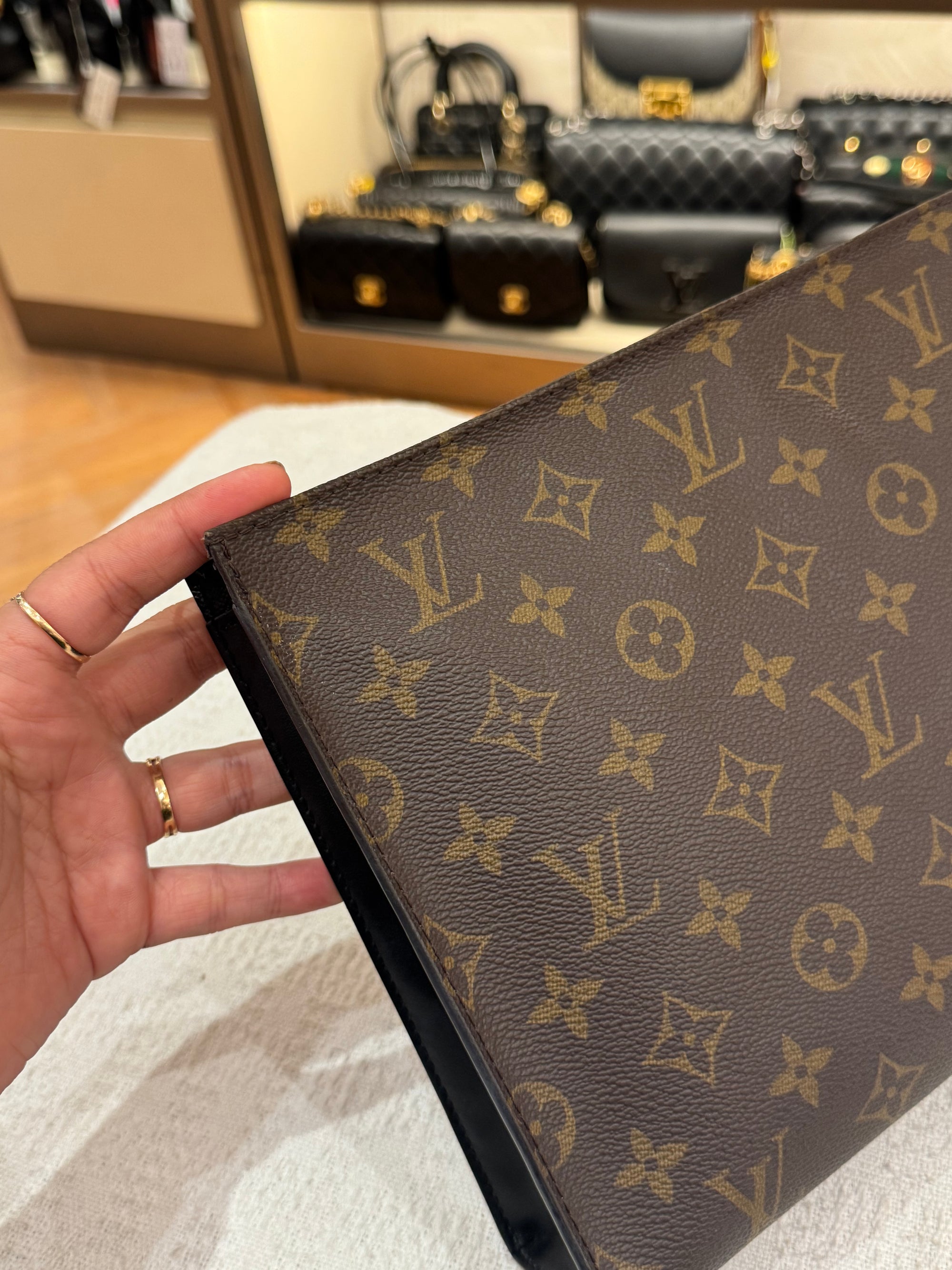 Louis Vuitton Toiletry Monogram