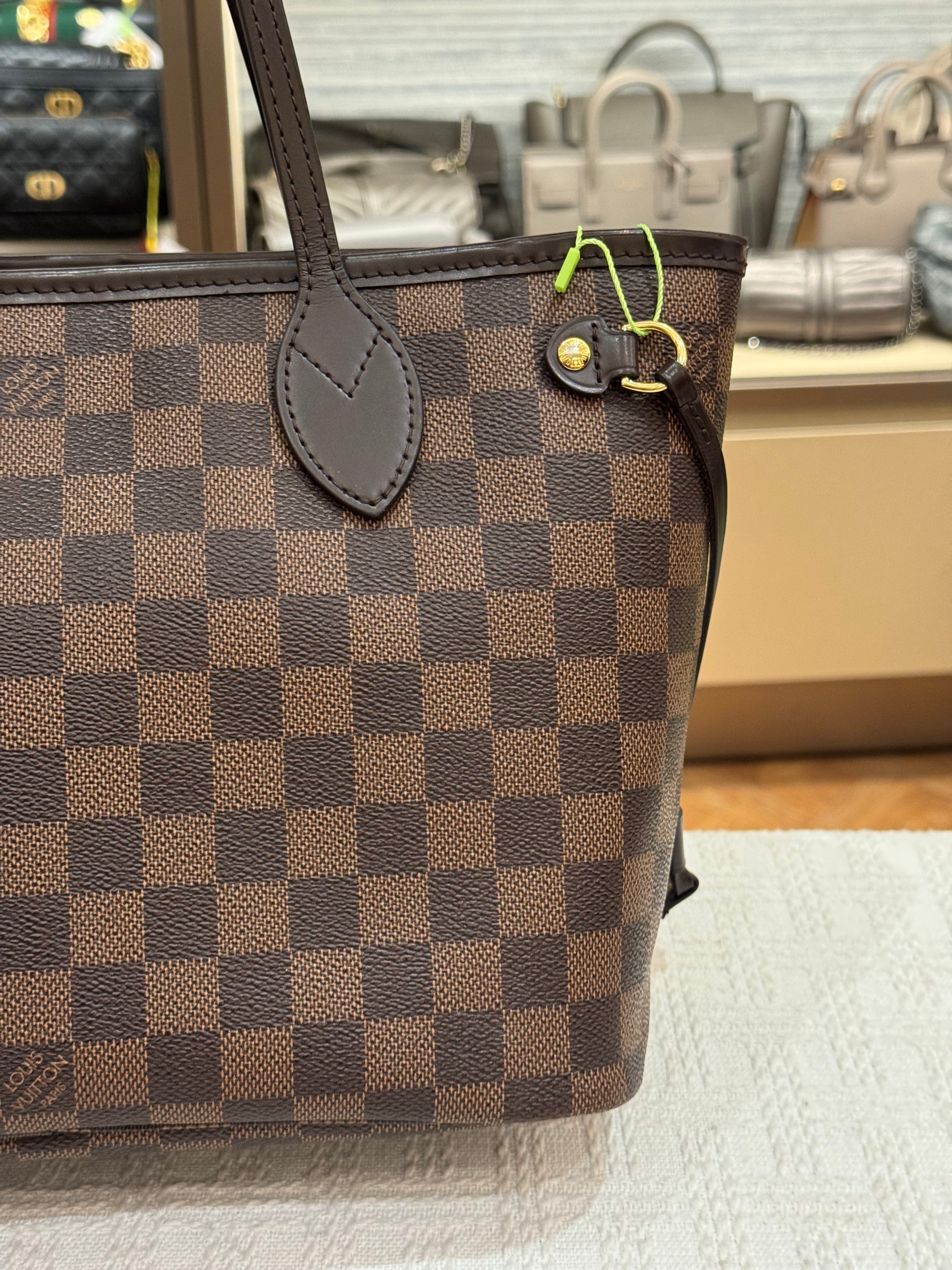 Louis Vuitton Neverfull PM Damier
