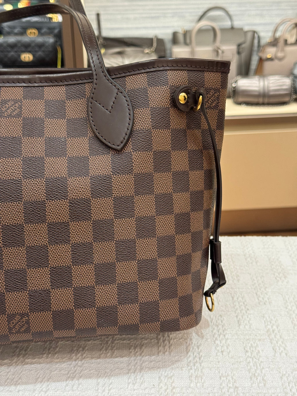 Louis Vuitton Neverfull PM Damier