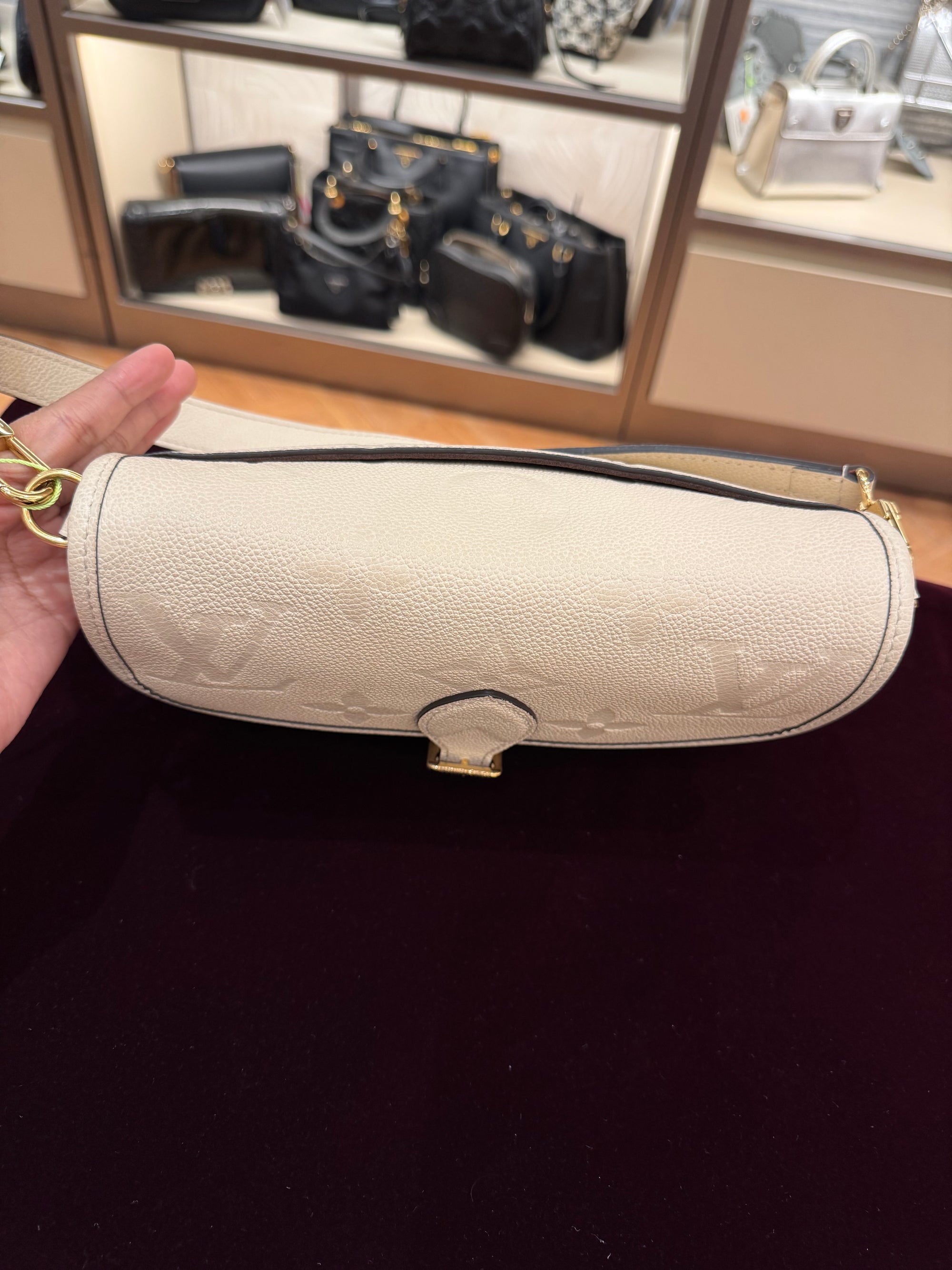 Louis Vuitton Diane Monogram Empreinte Ivory
