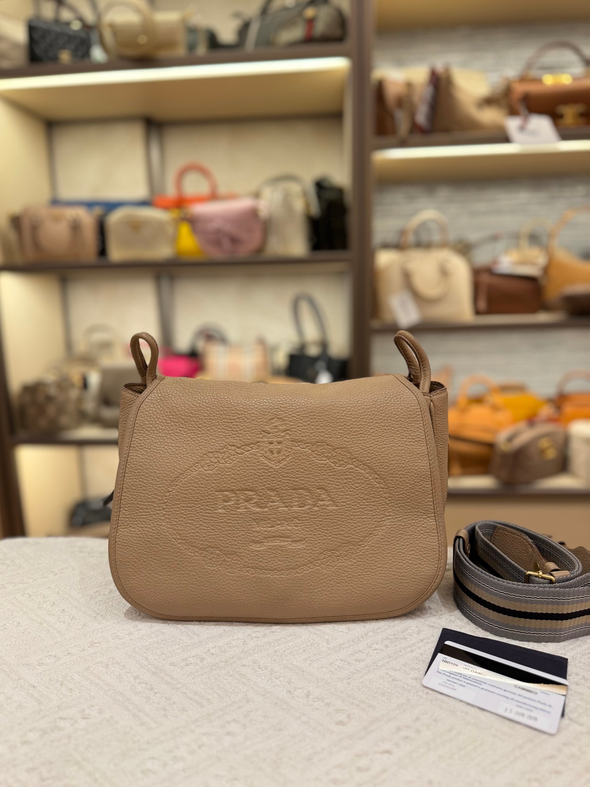 Prada Vitello Daino Cammeo