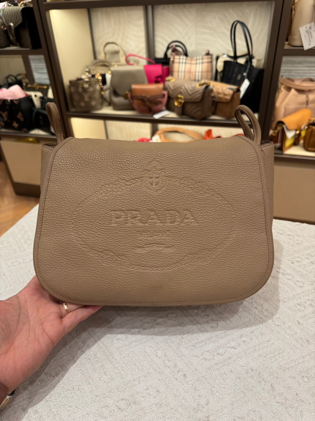 Prada Vitello Daino Cammeo