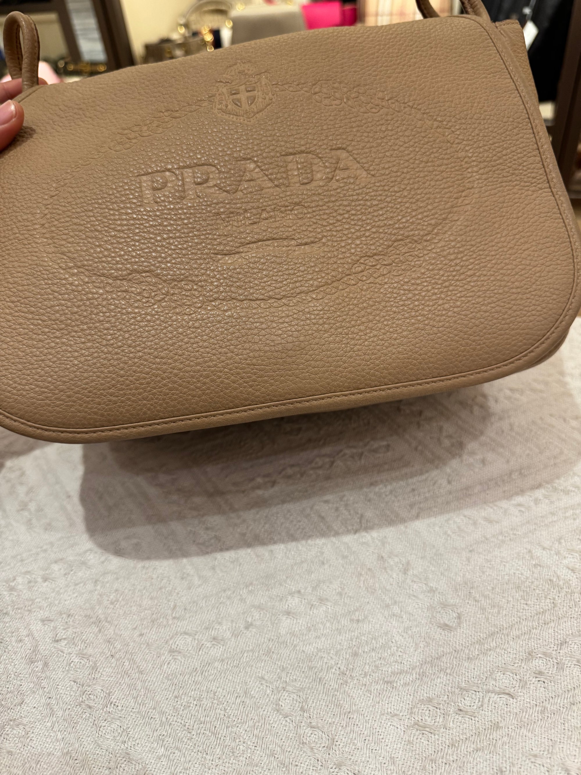 Prada Vitello Daino Cammeo