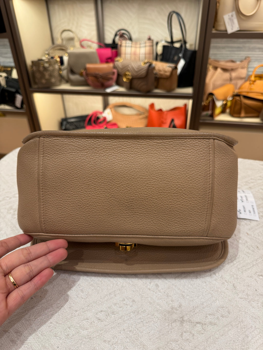 Prada Vitello Daino Cammeo